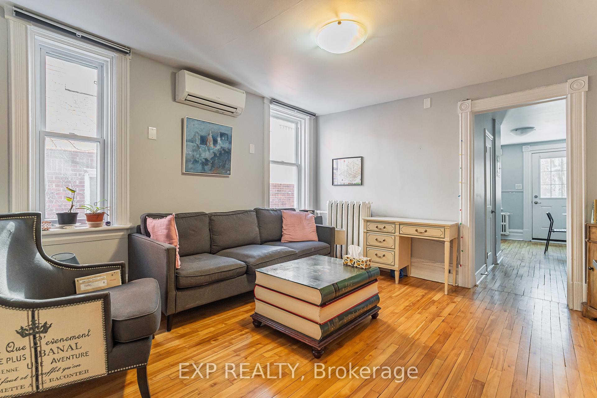 52 St Andrew Street, Lower Town - Sandy Hill — photo 4 of 5