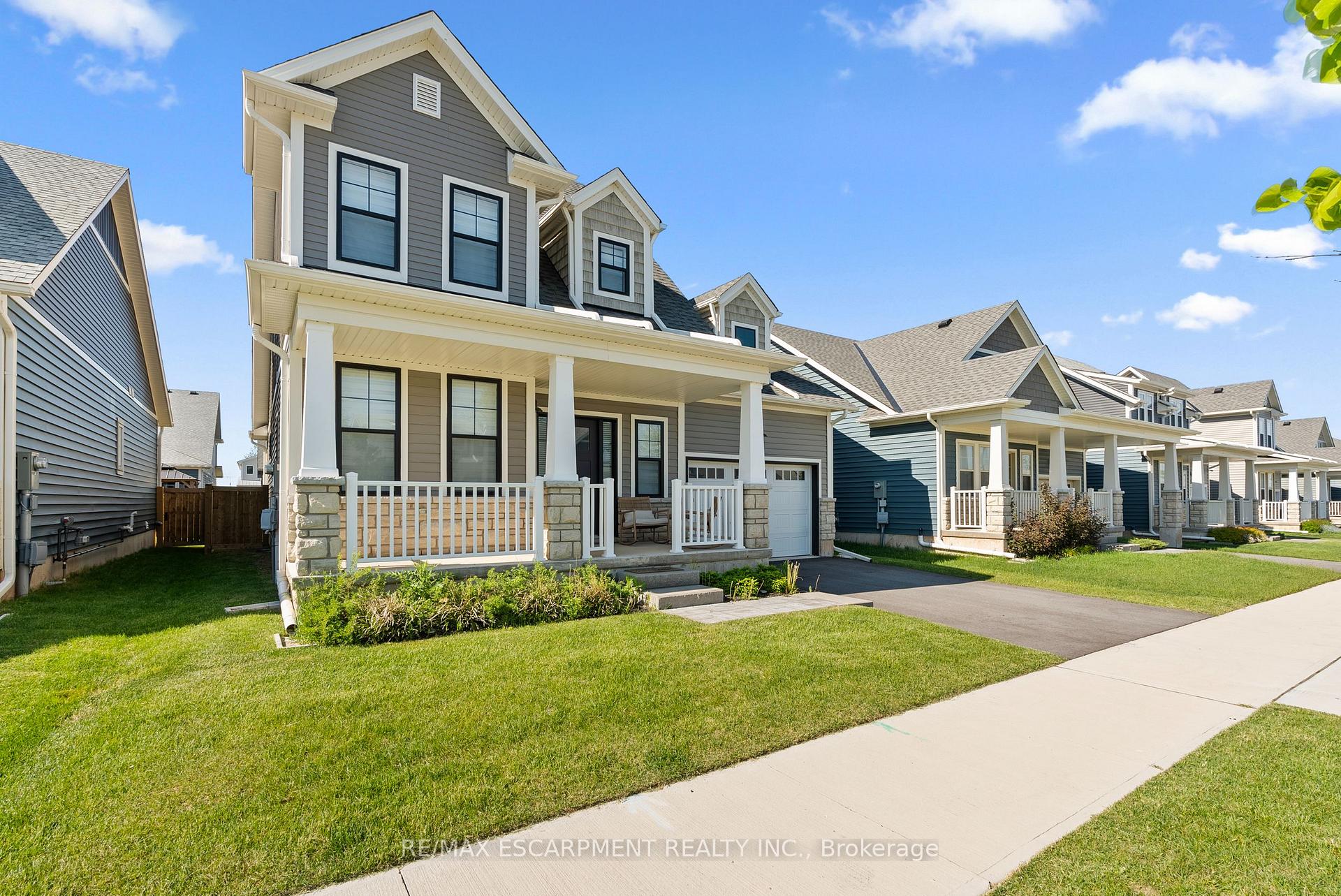 26 BEACHWALK Crescent, Fort Erie — photo 4 of 5