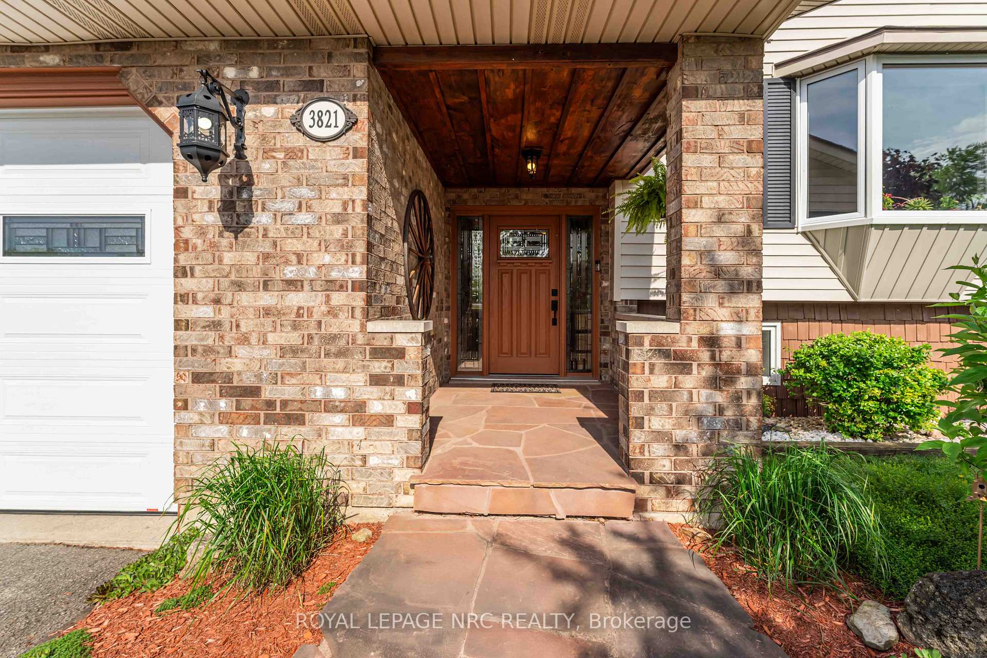 3821 19th Street, Lincoln — photo 3 of 5