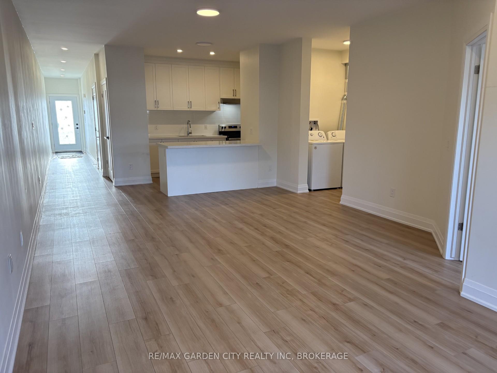 103 Southworth Street N 103B, Welland, ON L3B 1Y7 — Welland, Ontario