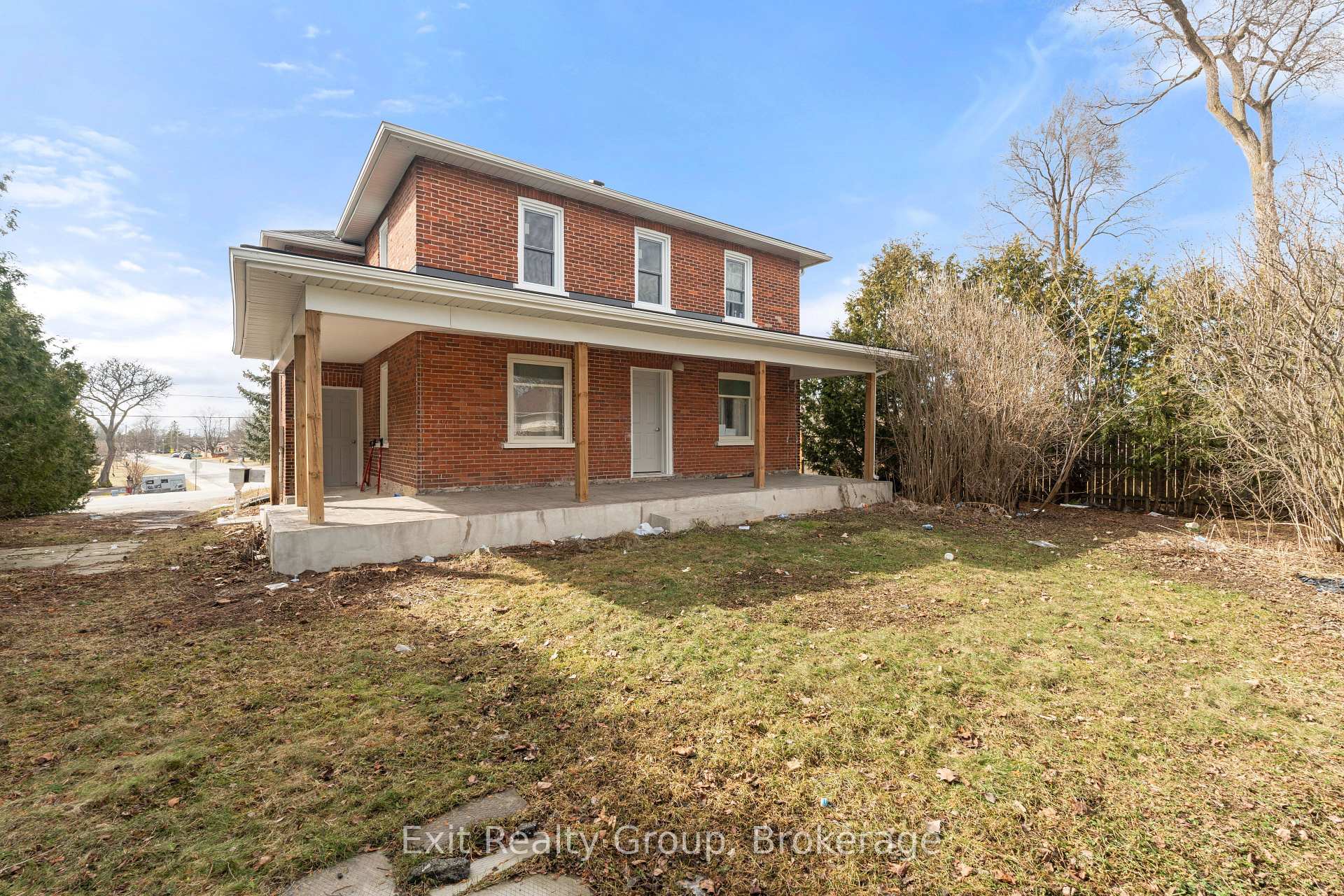 85 Lemoine Street, Belleville, ON K8P 4G8 — Belleville, Ontario