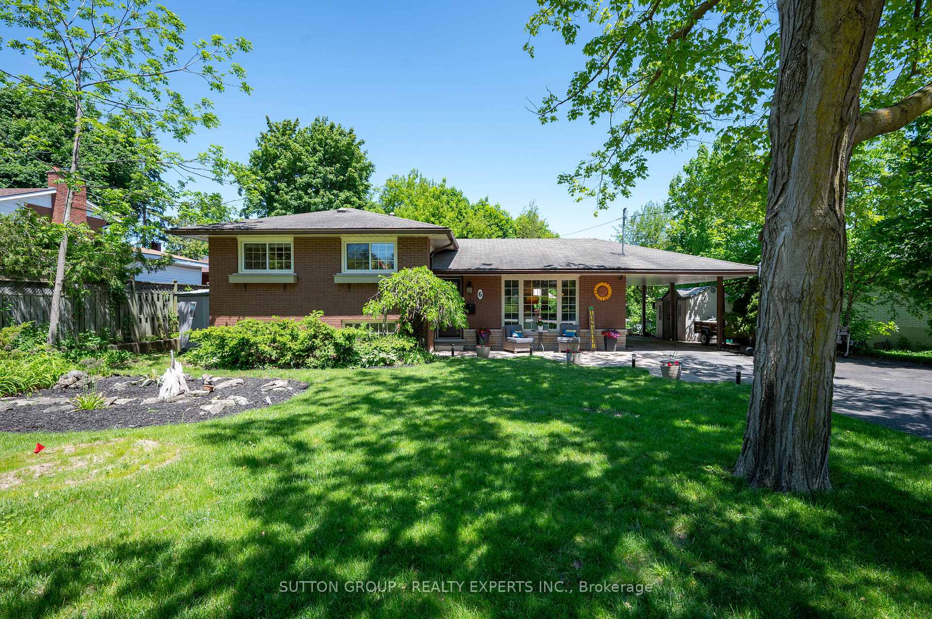 6 Gerrard Avenue, Cambridge, ON N3C 2R6 — Cambridge, Ontario
