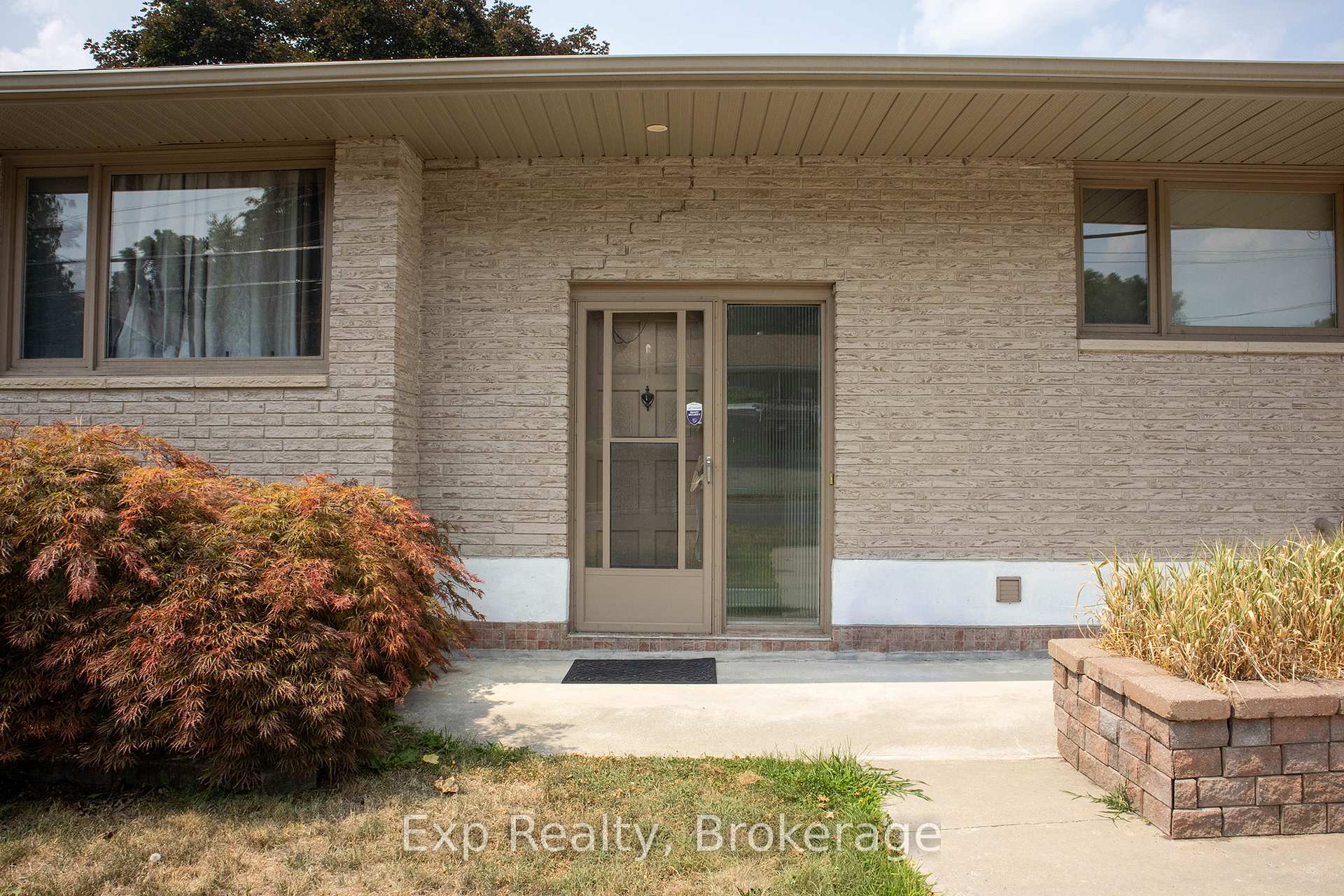 290 Front Street N, Trent Hills — photo 2 of 5
