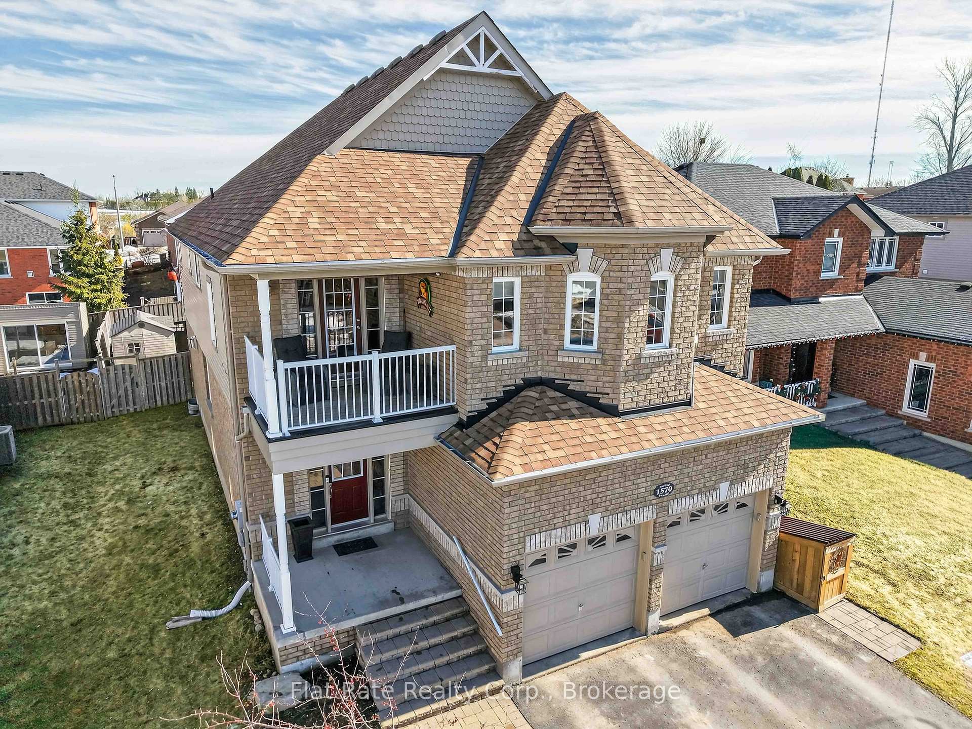 1570 Scollard Crescent, Peterborough — photo 2 of 5