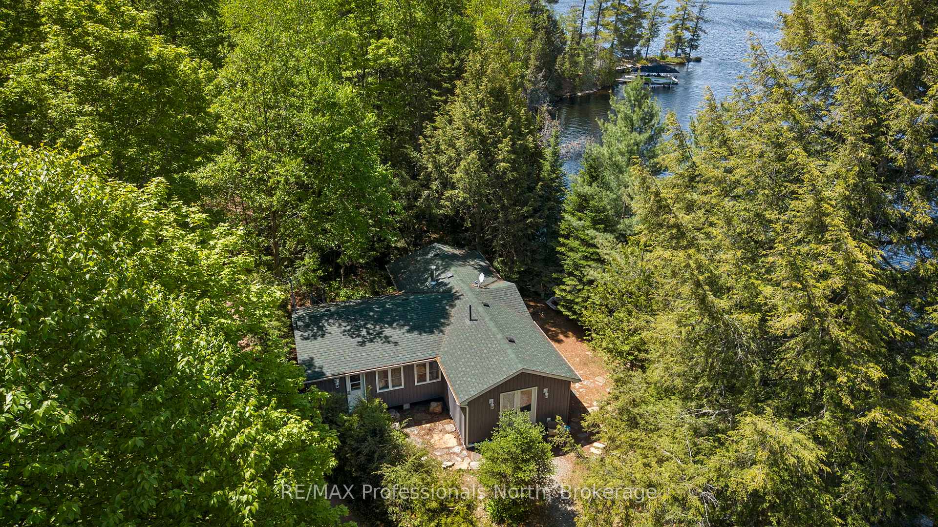 1106-1 E Oxbow Lake Road, Lake of Bays — photo 4 of 5