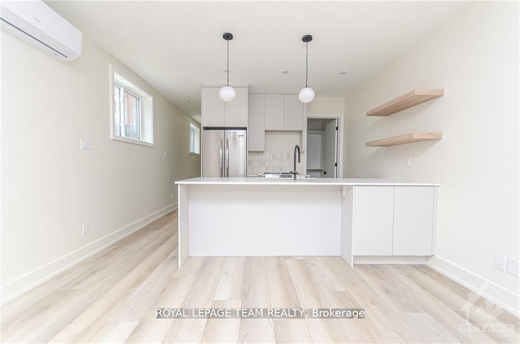 13B FIFTH Avenue 2, Glebe - Ottawa East and Area — photo 3 of 5