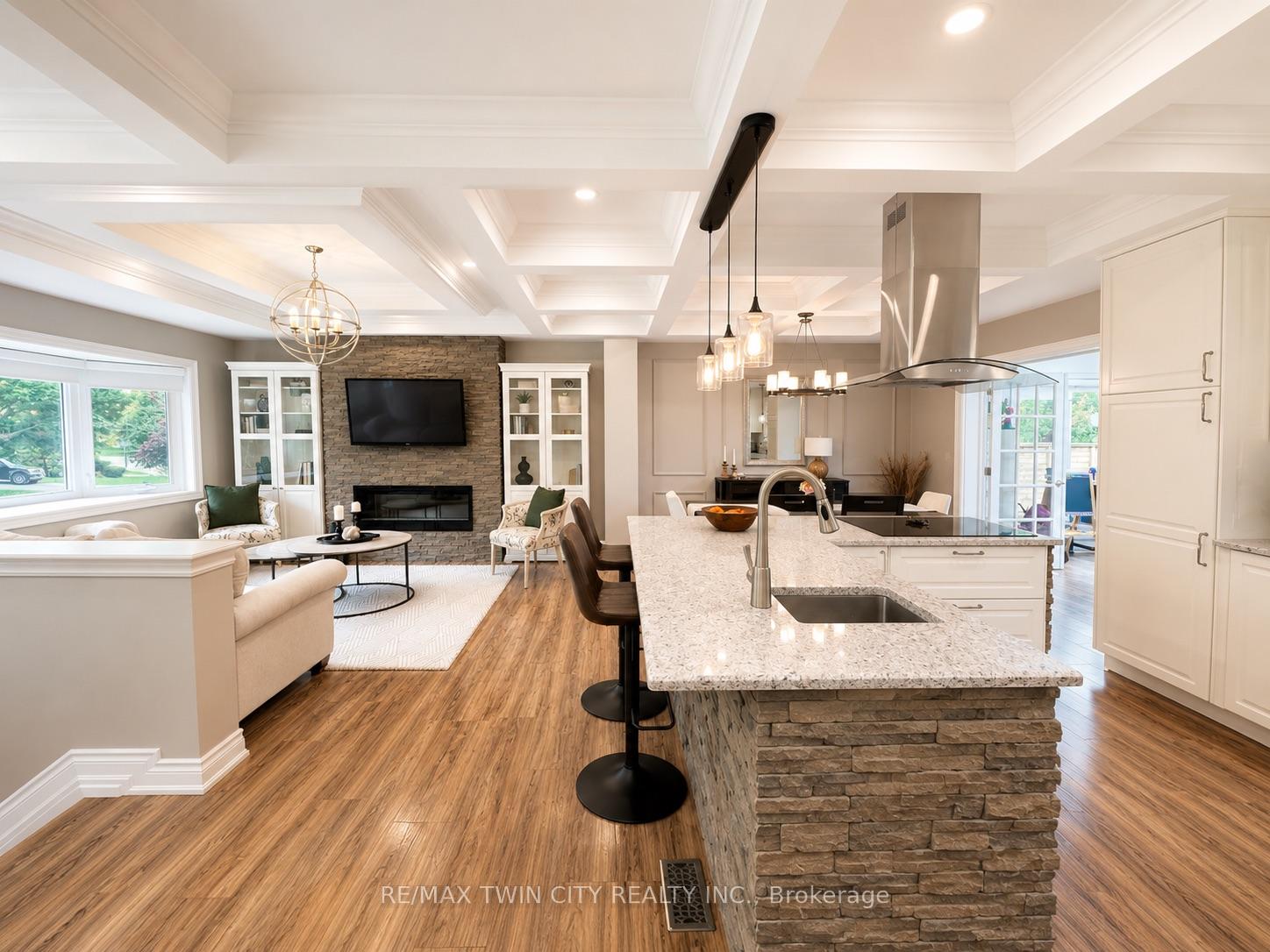 107 Rosslinn Road, Cambridge — photo 4 of 5
