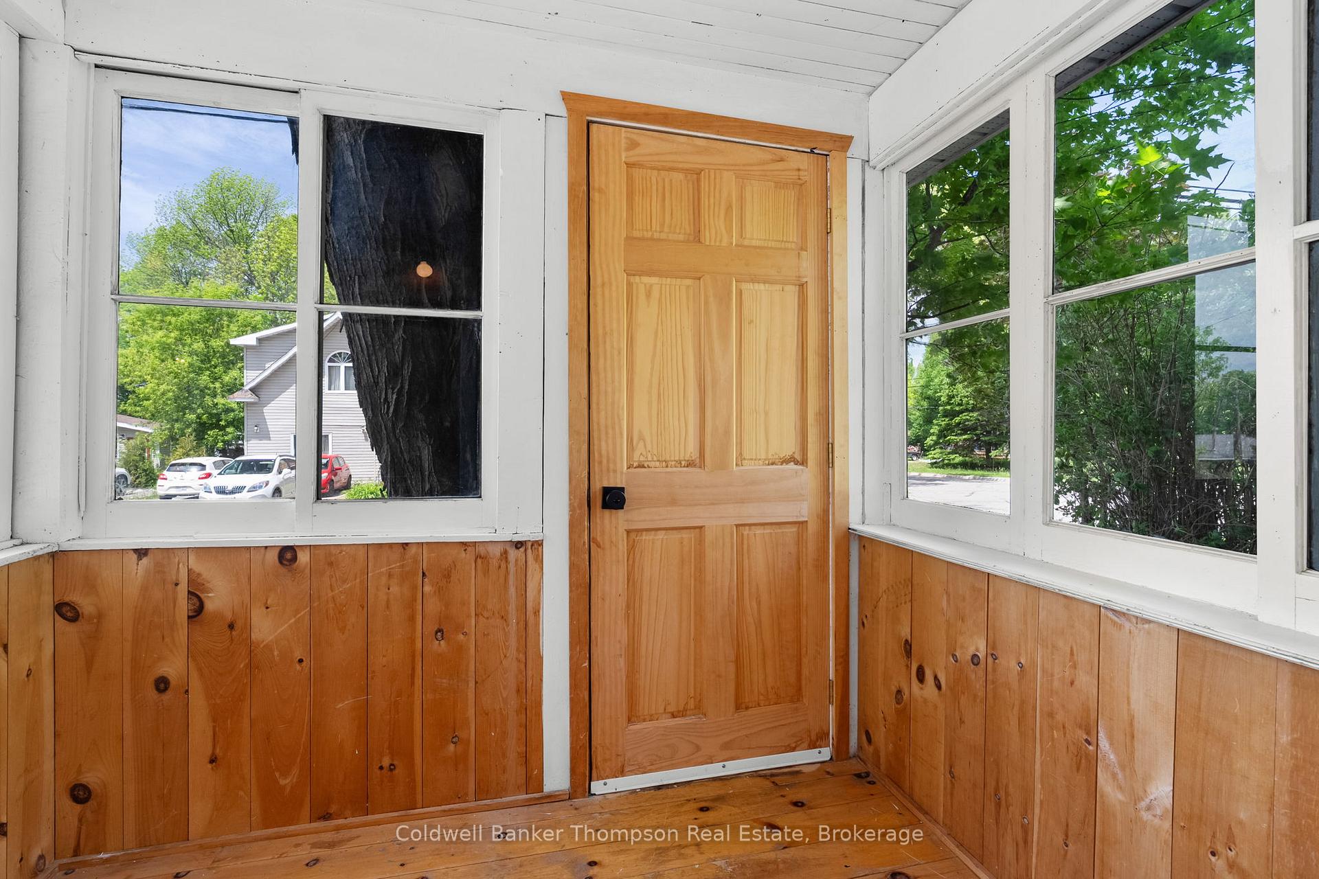 13 Johanna Street, Huntsville — photo 4 of 5
