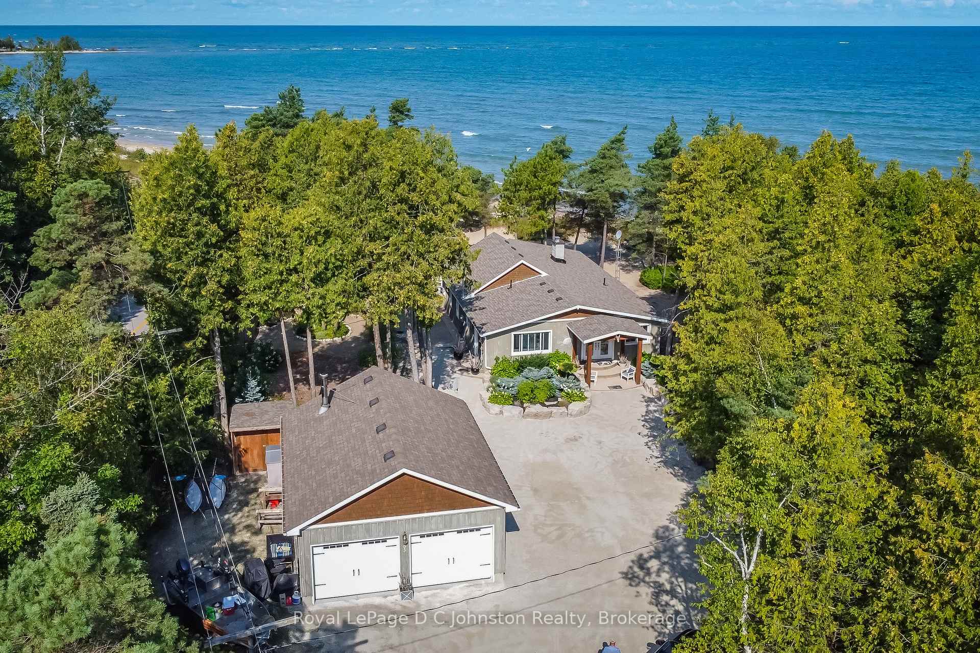 103 Saugeen Beach Road, Saugeen Shores, ON N0H 2C5 — Saugeen Shores, Ontario