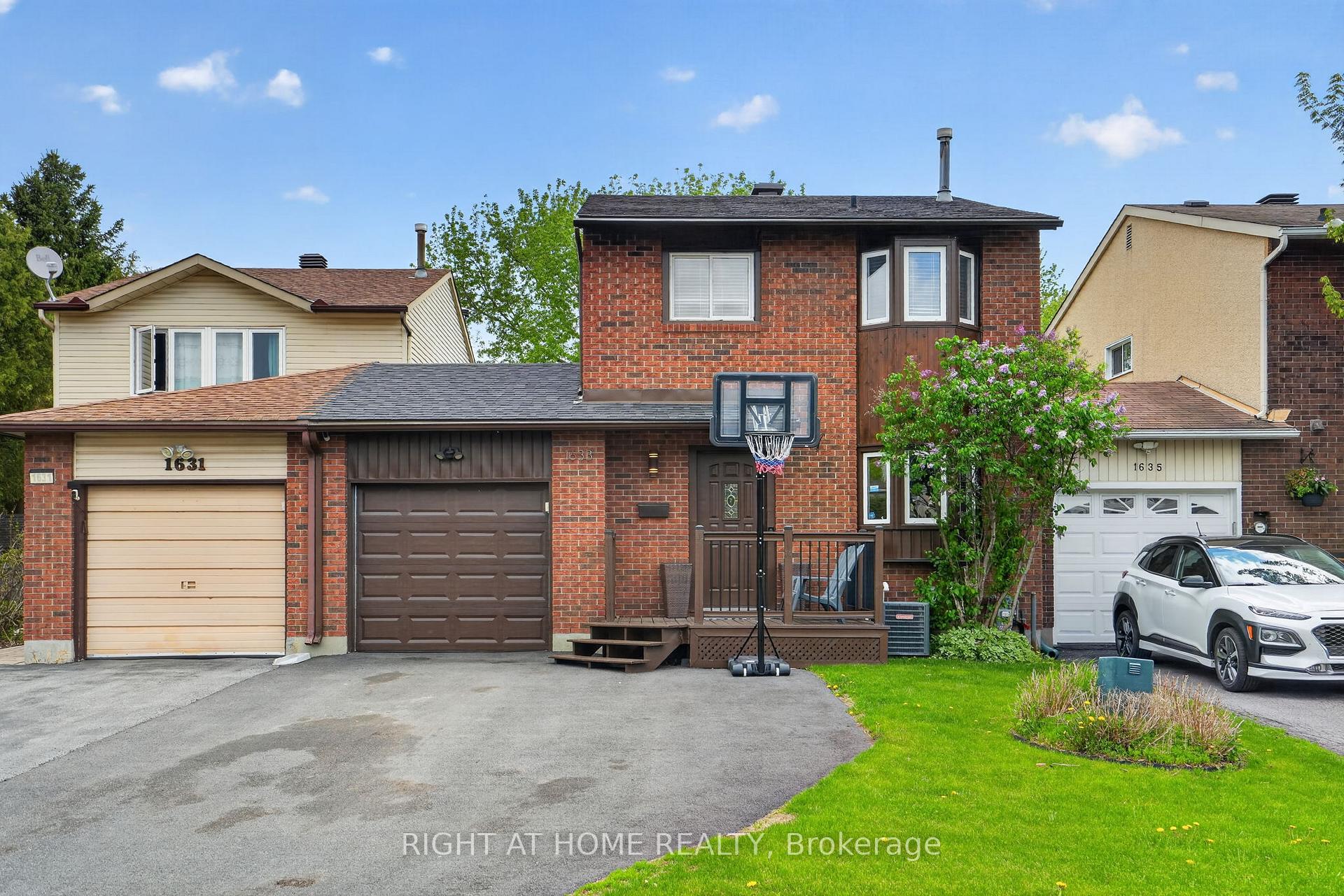 1633 Lafrance Drive, Orleans - Cumberland and Area, ON K1E 2L7 — Orleans - Cumberland and Area, Ontario