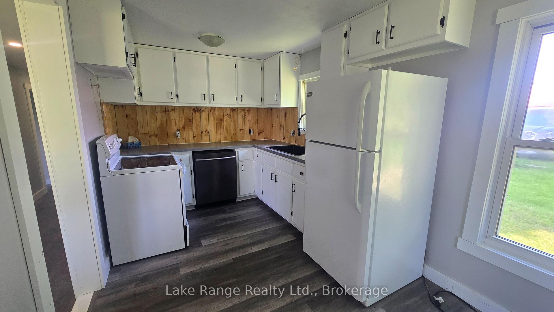 3525 Highway 9 Highway, Brockton — photo 3 of 5