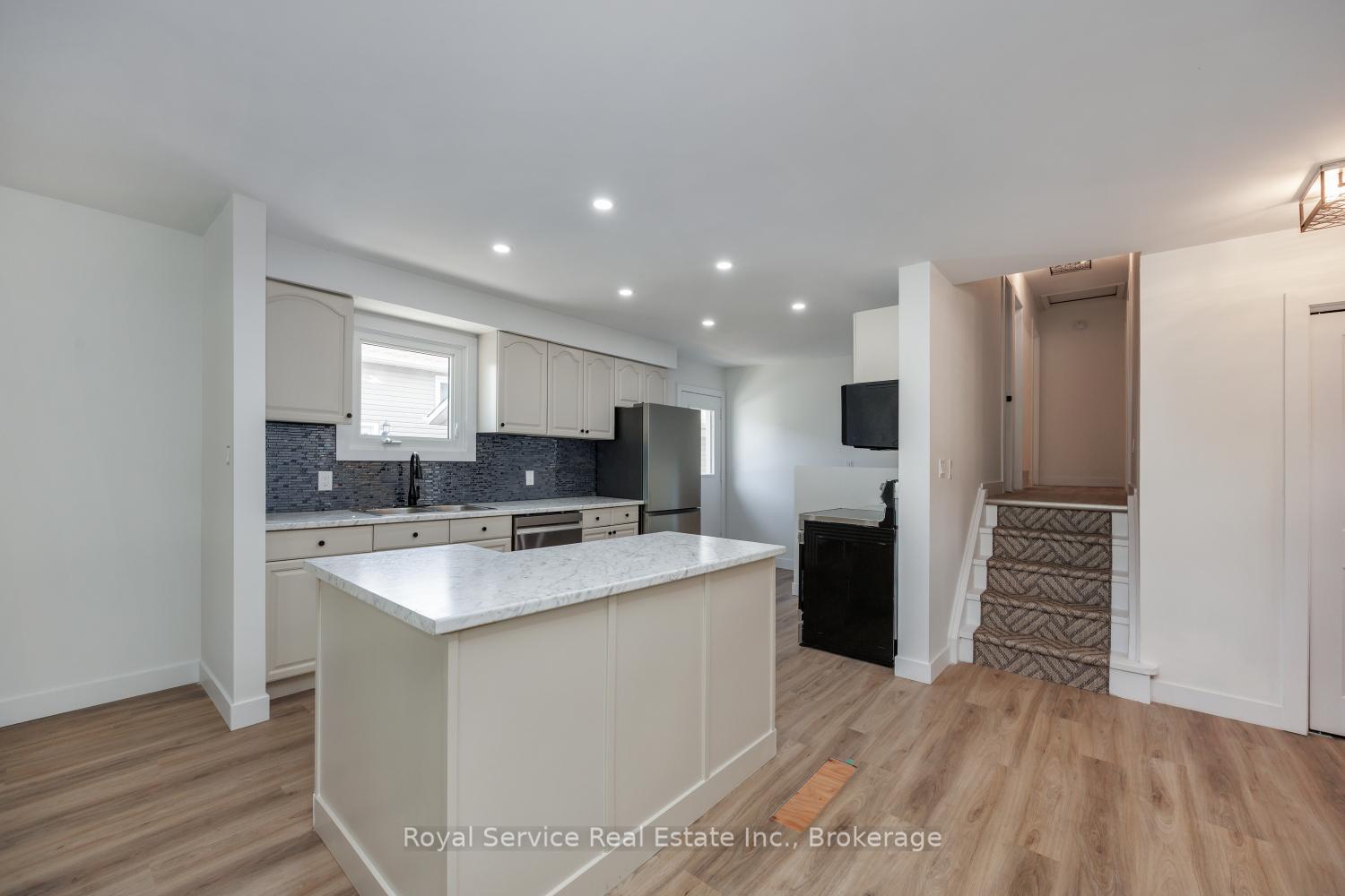 567 Daintry Crescent, Cobourg — photo 5 of 5