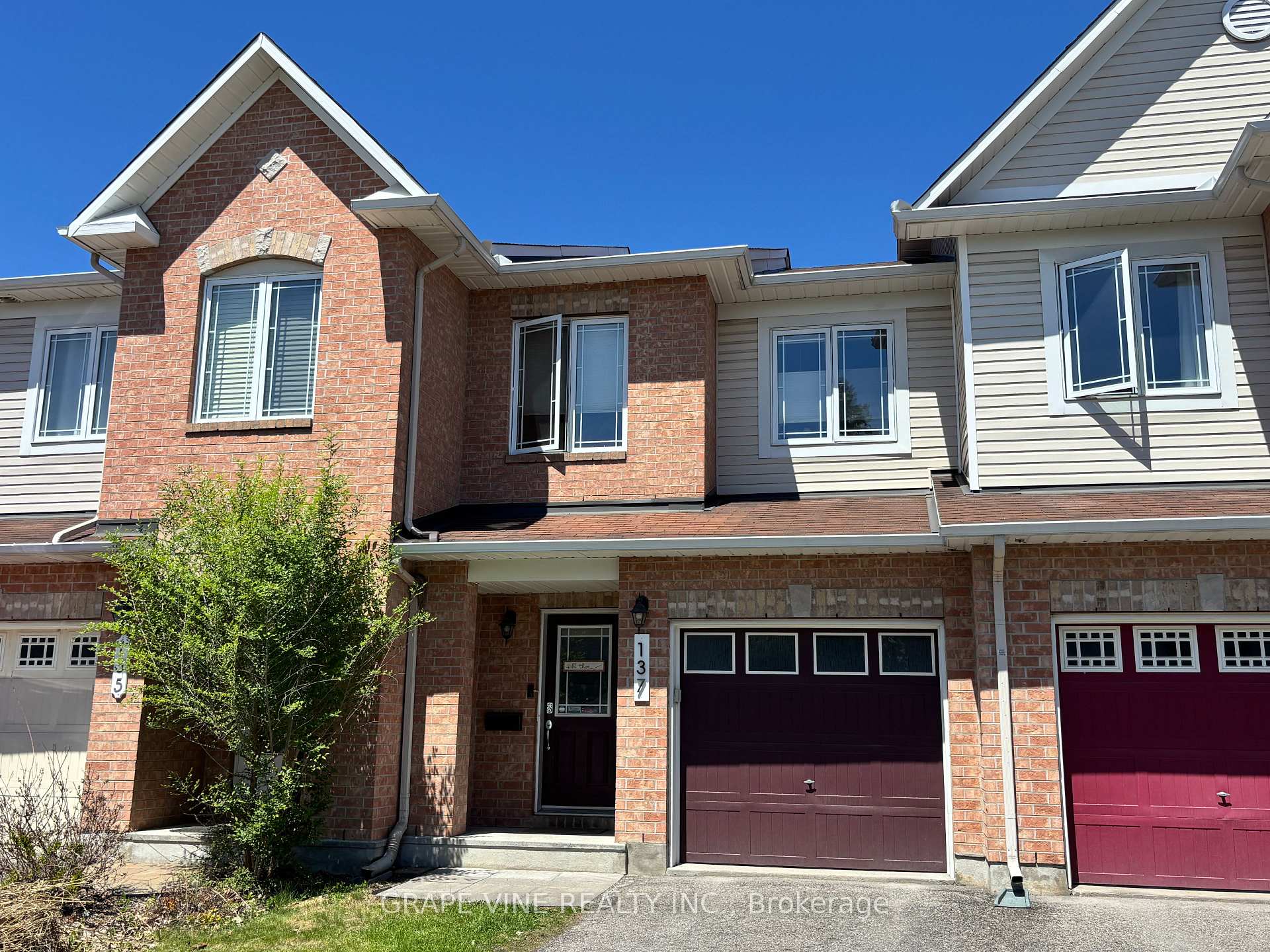 137 Marrissa Avenue, Beacon Hill North - South and Area, ON K1J 0A4 — Beacon Hill North - South and Area, Ontario