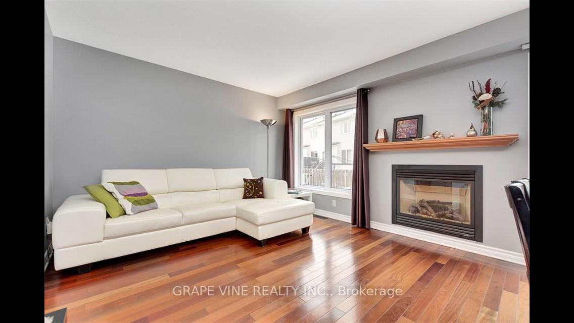 137 Marrissa Avenue, Beacon Hill North - South and Area — photo 4 of 5
