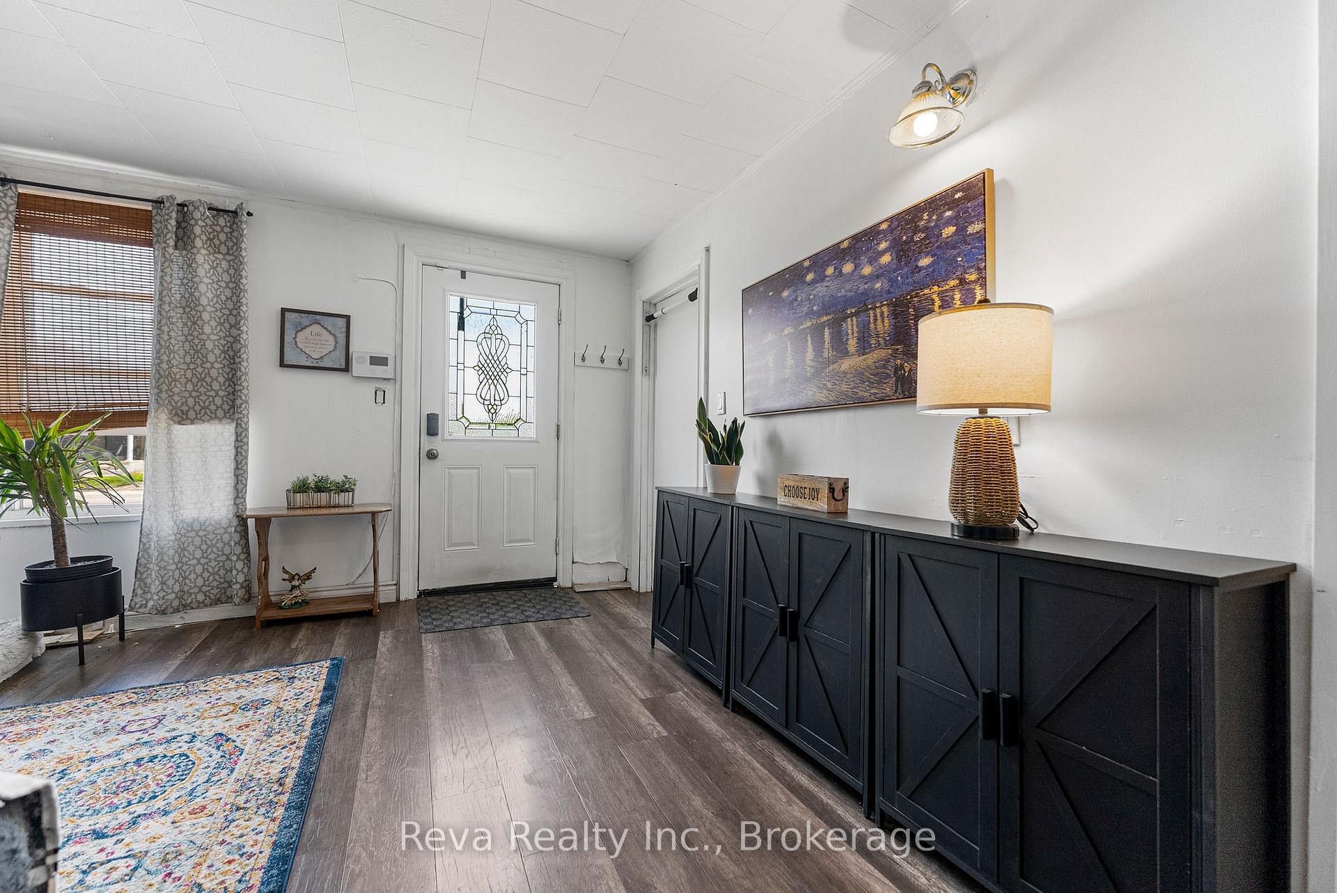 86 Yeomans Street, Belleville — photo 4 of 5