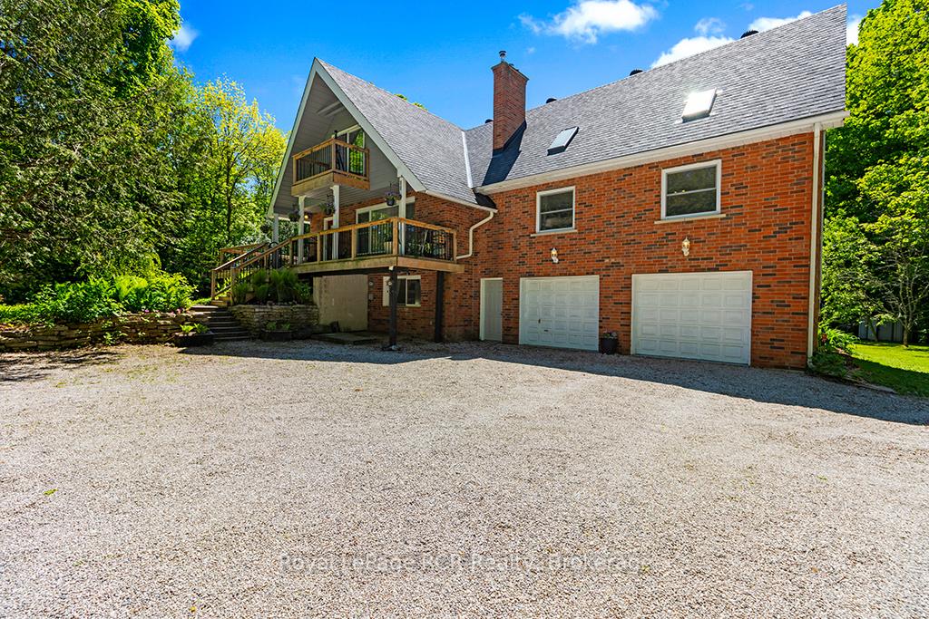 558156 4 Concession N, Owen Sound, ON N4K 5W4 — Owen Sound, Ontario