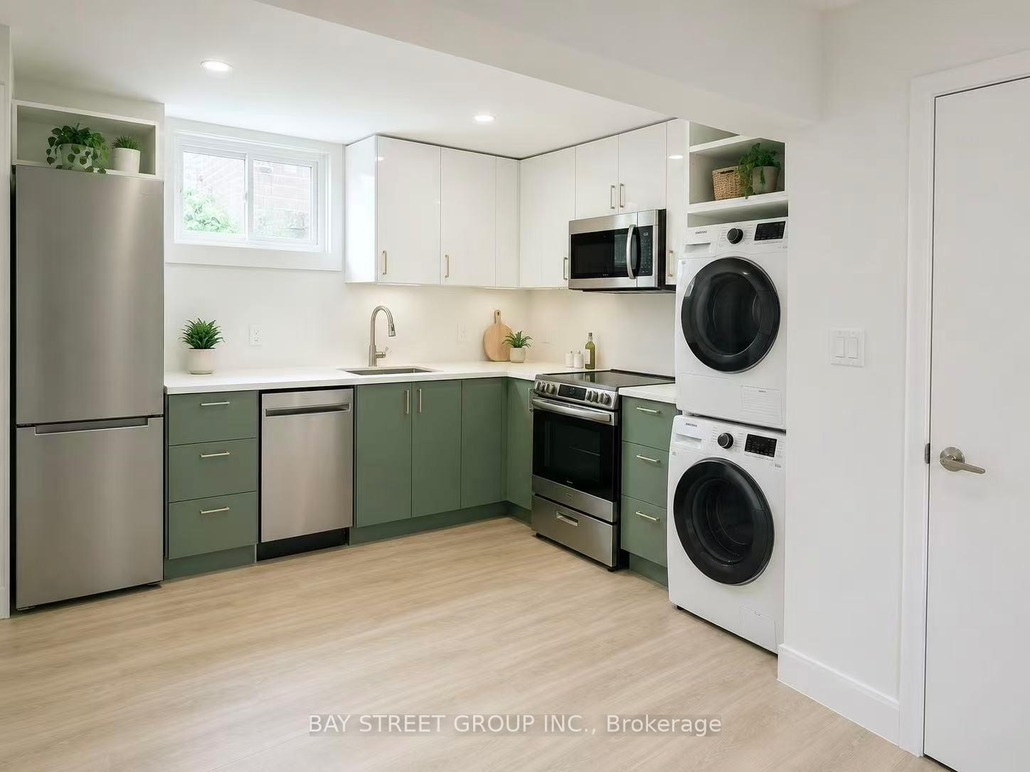 69 Blythwood Road N #2, Waterloo — photo 3 of 5