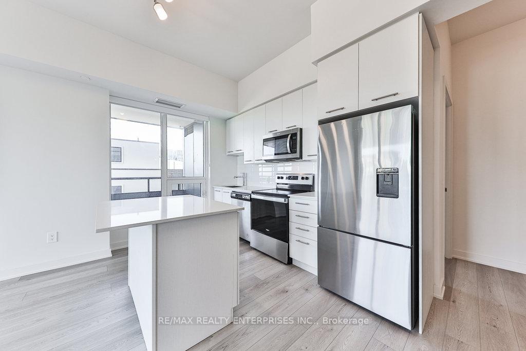 385 Winston Road 408, Grimsby — photo 4 of 5