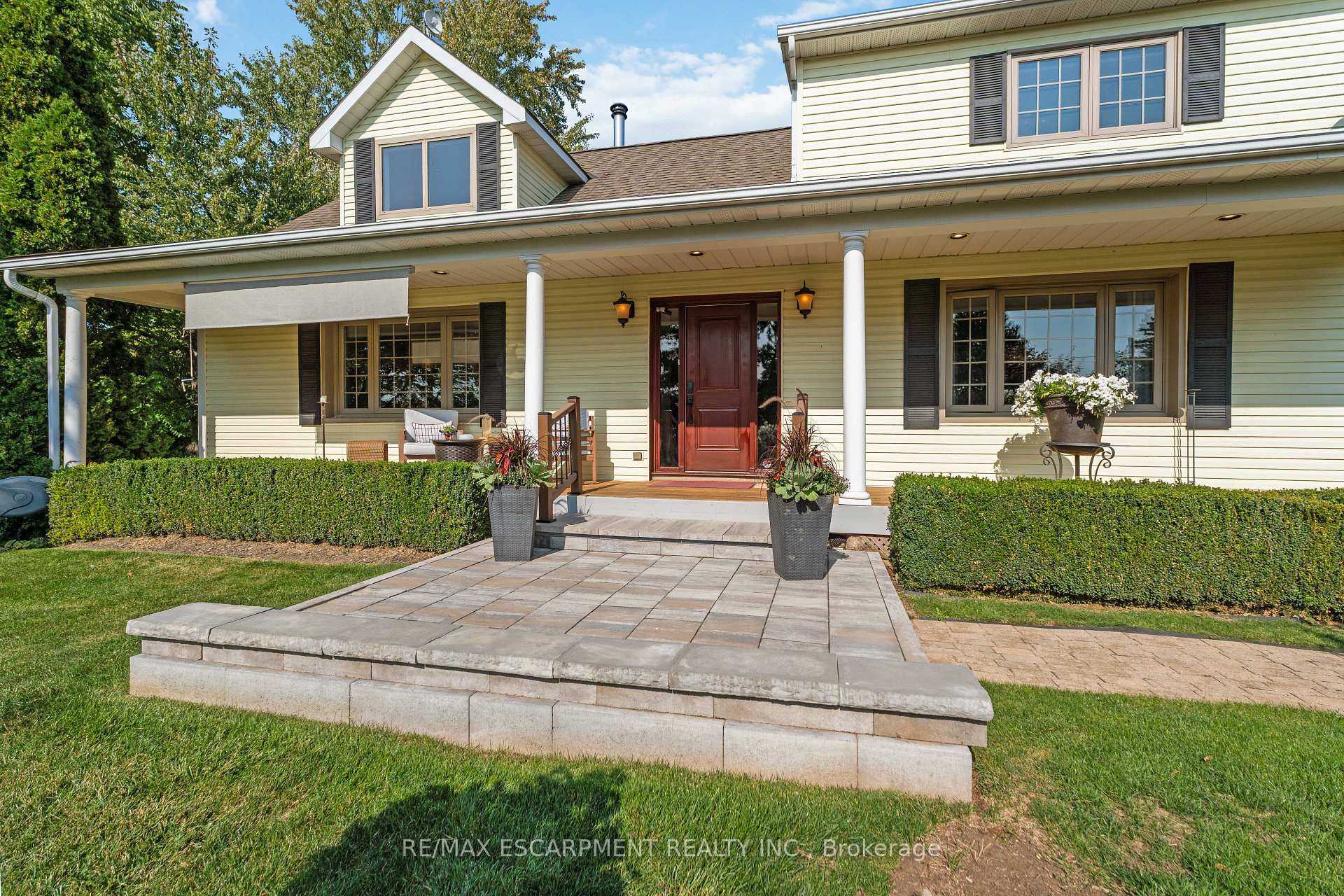 493 Ridge Road E, Grimsby — photo 5 of 5