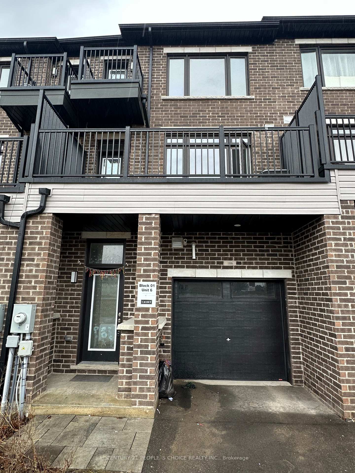 585 Colborne Street E 106, Brantford — photo 2 of 5