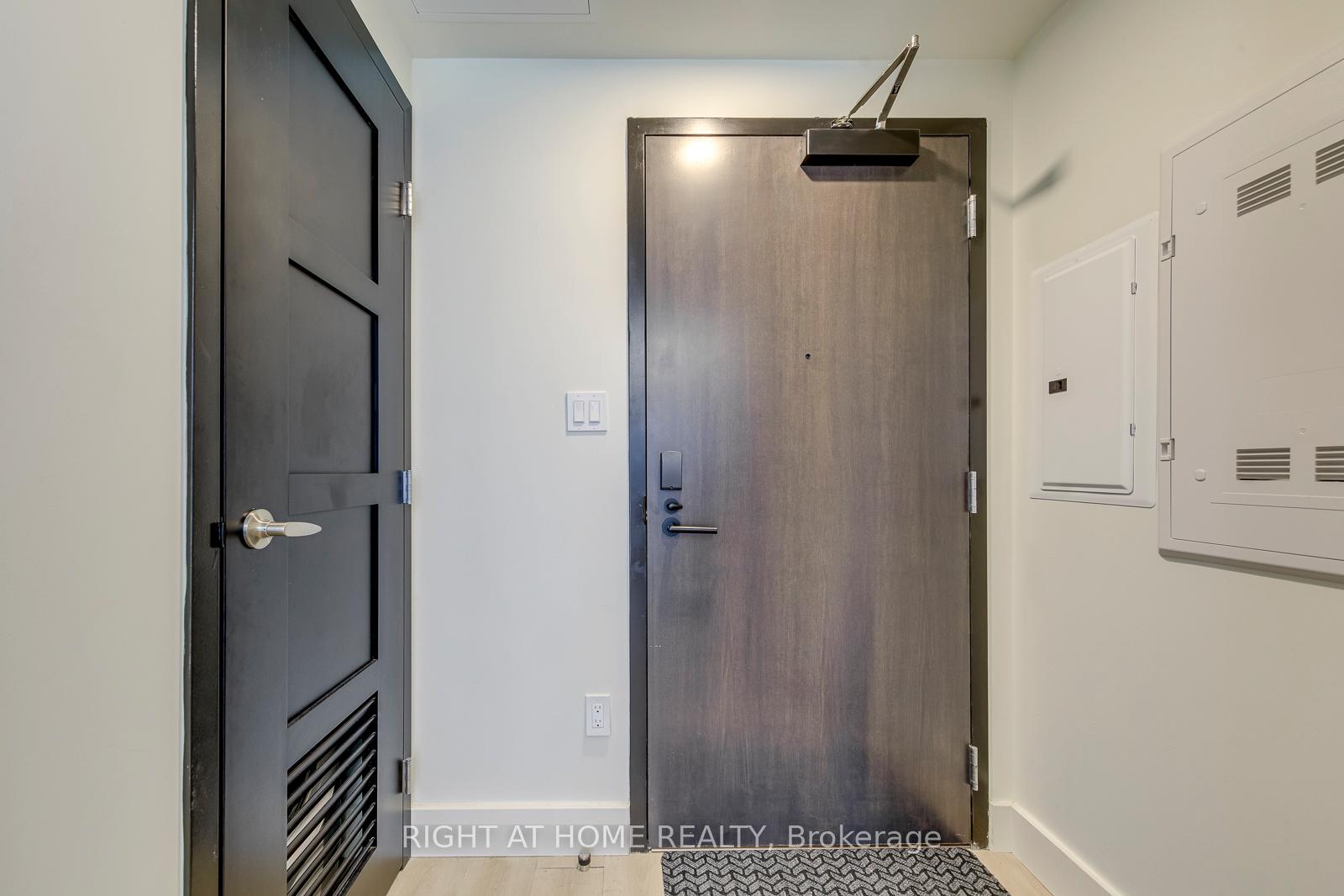 145 Columbia Street W 912, Waterloo — photo 5 of 5