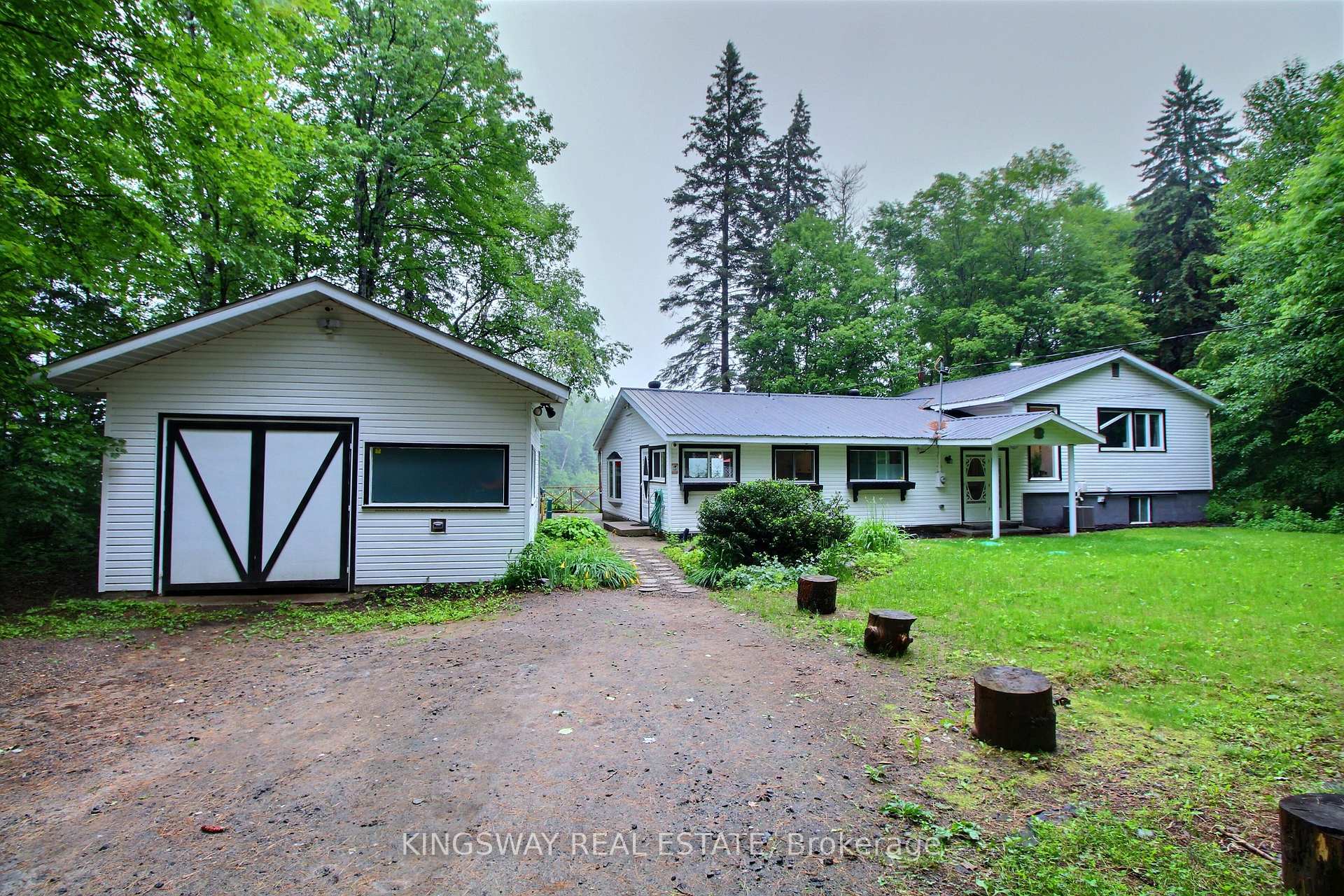 325 Balsam Chutes Road, Huntsville — photo 3 of 5