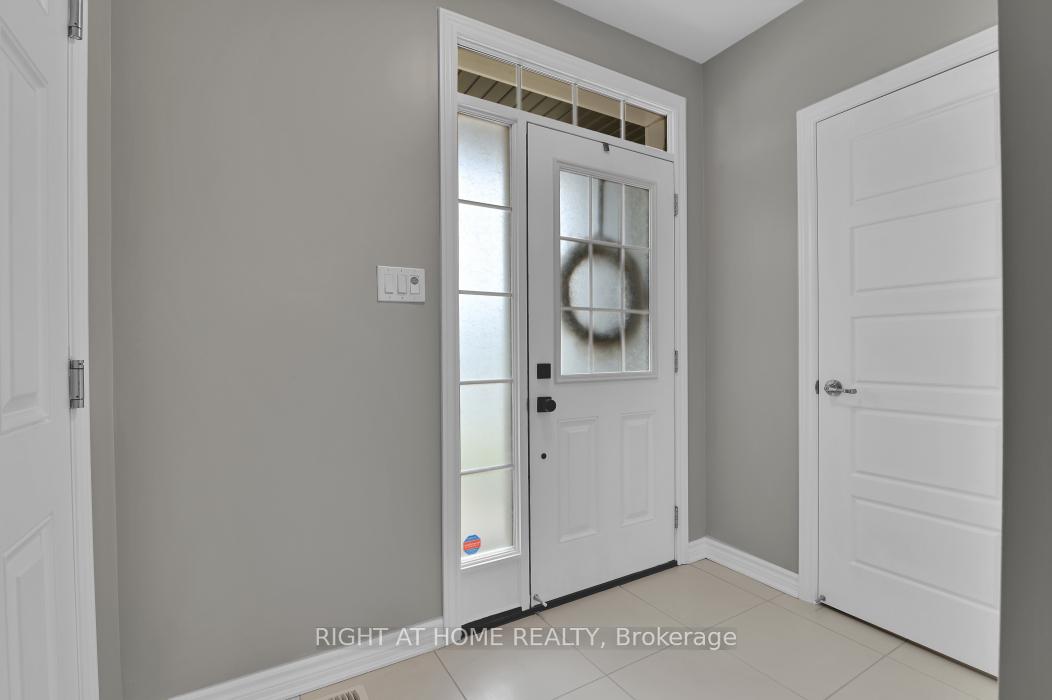 359 Willow Aster Circle, Orleans - Cumberland and Area — photo 2 of 5