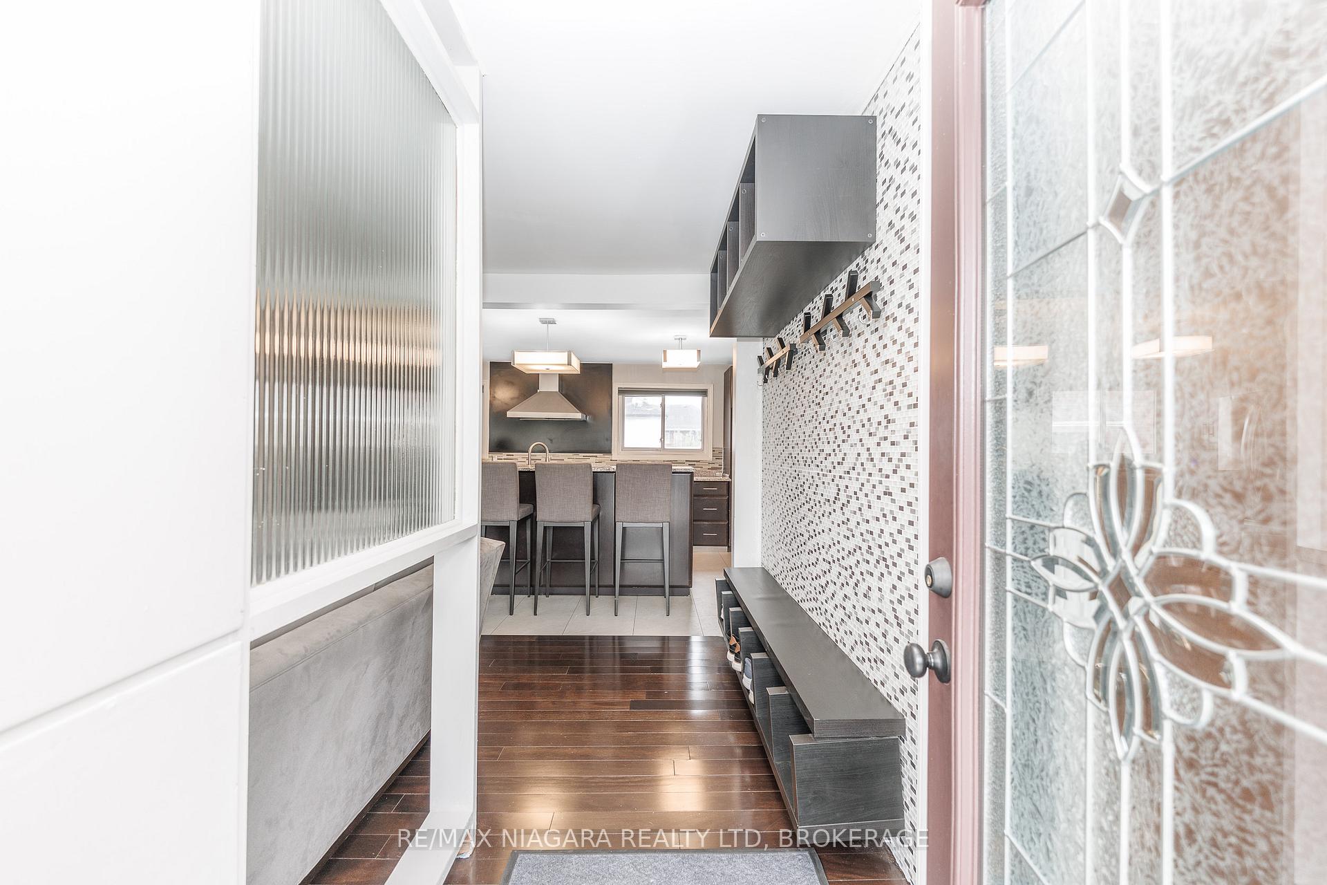 301 Highland Avenue, Fort Erie — photo 4 of 5