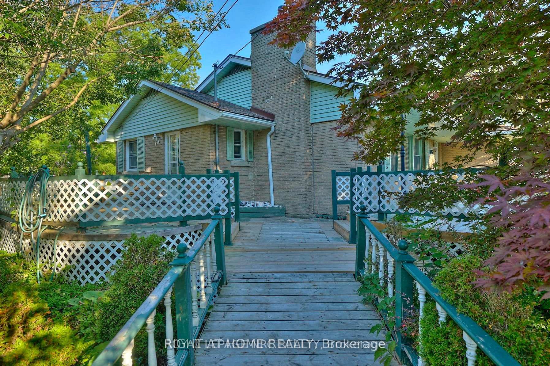 1095 Spears Road, Fort Erie, ON L2A 4N2 — Fort Erie, Ontario