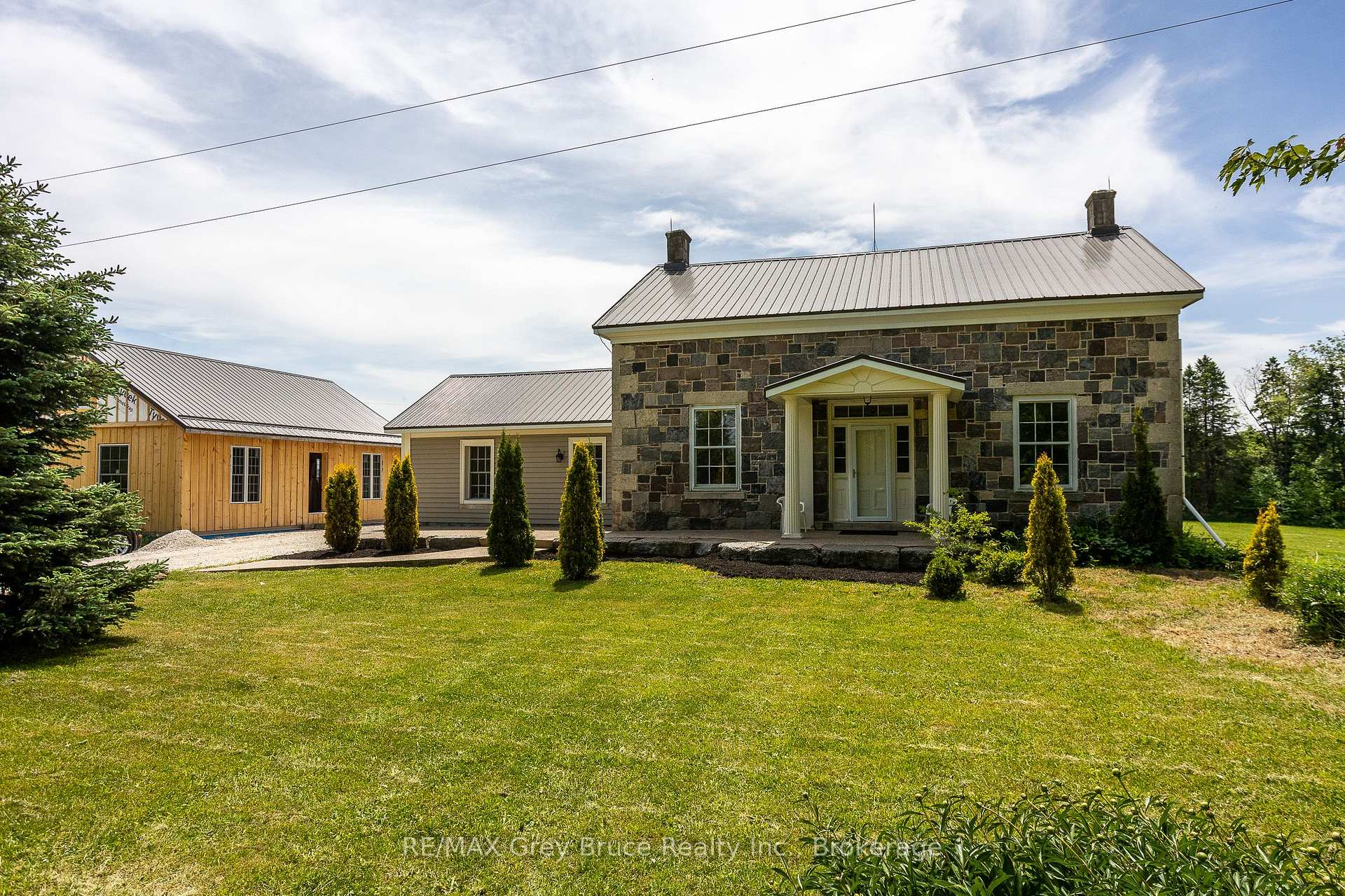 264094 24 Side Road, Meaford, ON N0H 1B0 — Meaford, Ontario