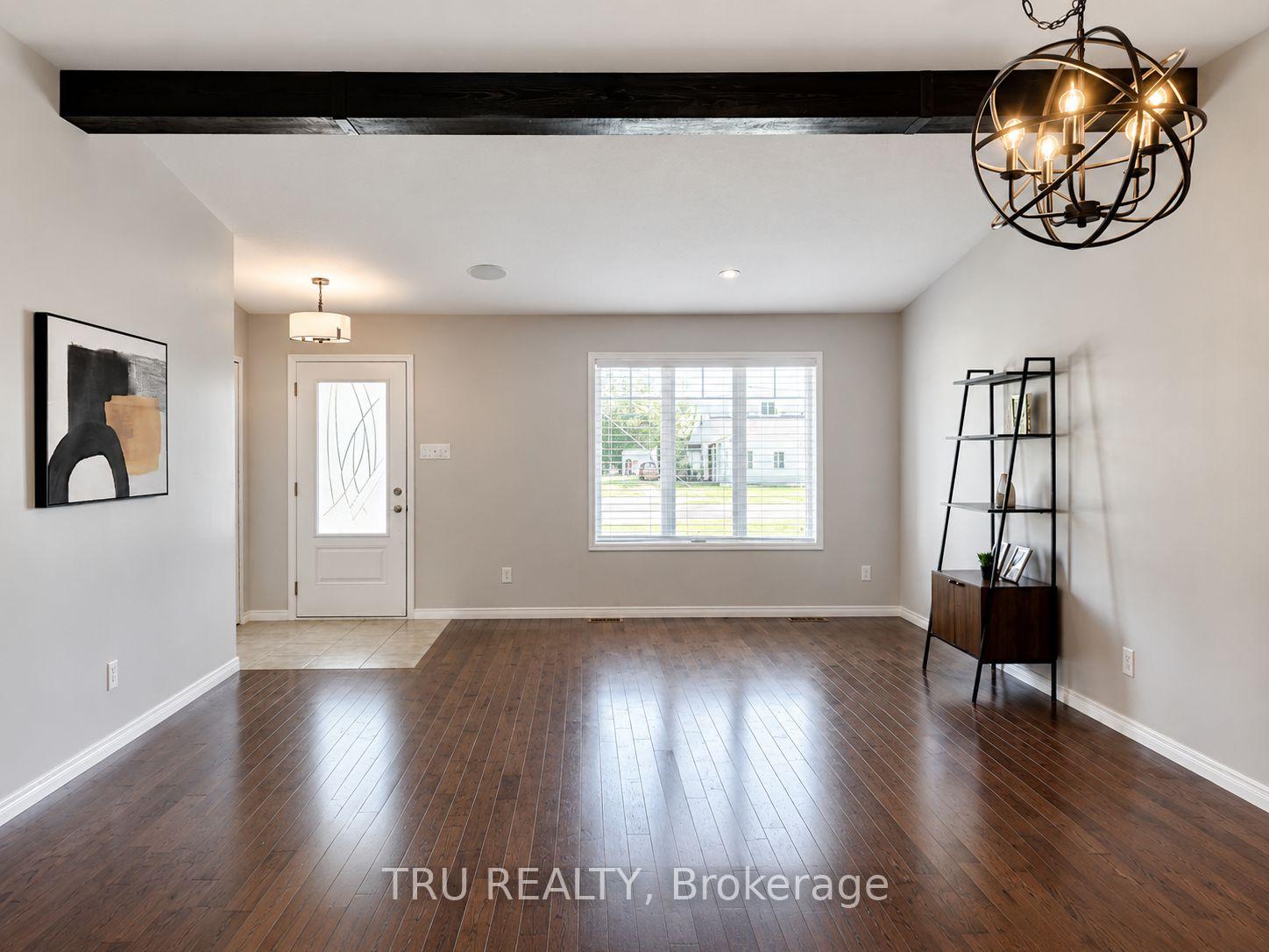 2315 Laval Street, Clarence-Rockland — photo 3 of 5