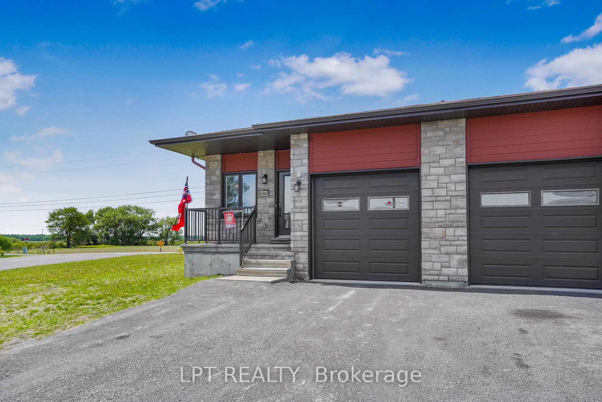 1053 Jacynthe Street, Hawkesbury — photo 4 of 5