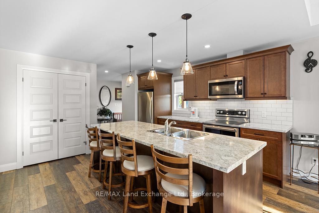 1 Eagle Court 1, Saugeen Shores — photo 3 of 5