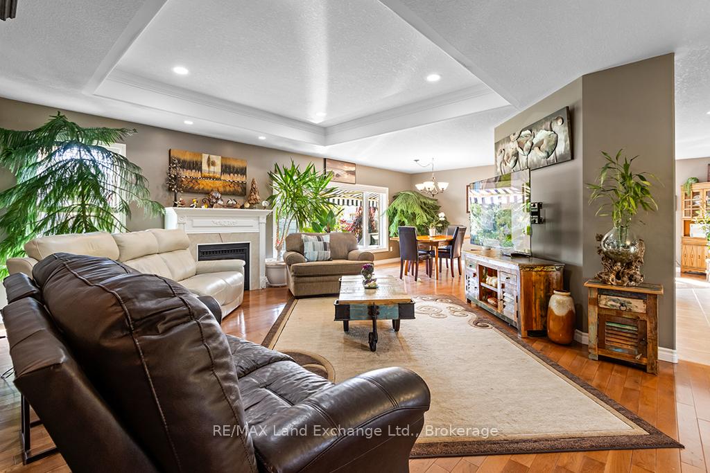 478 Bluewater Drive, Saugeen Shores — photo 3 of 5