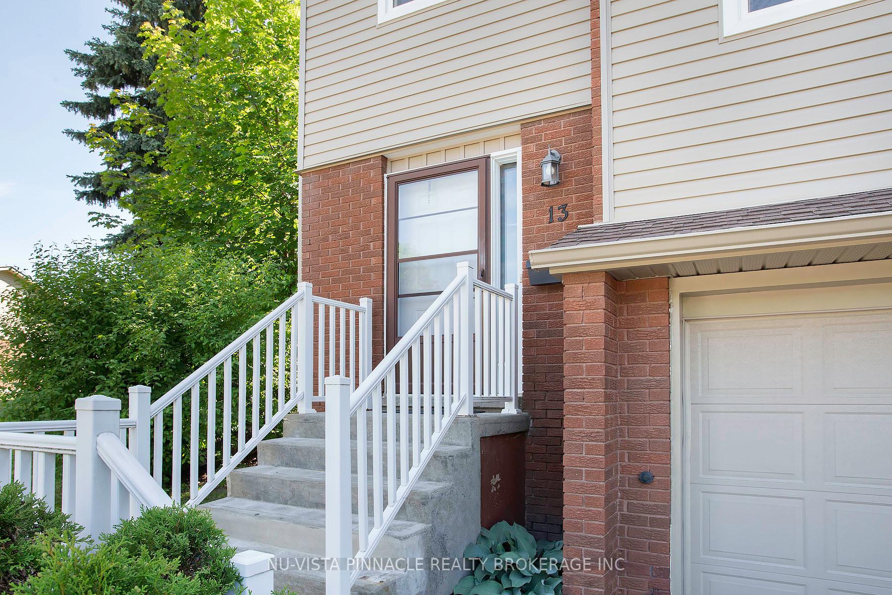 285 Bluevale Street N 13, Waterloo — photo 3 of 5