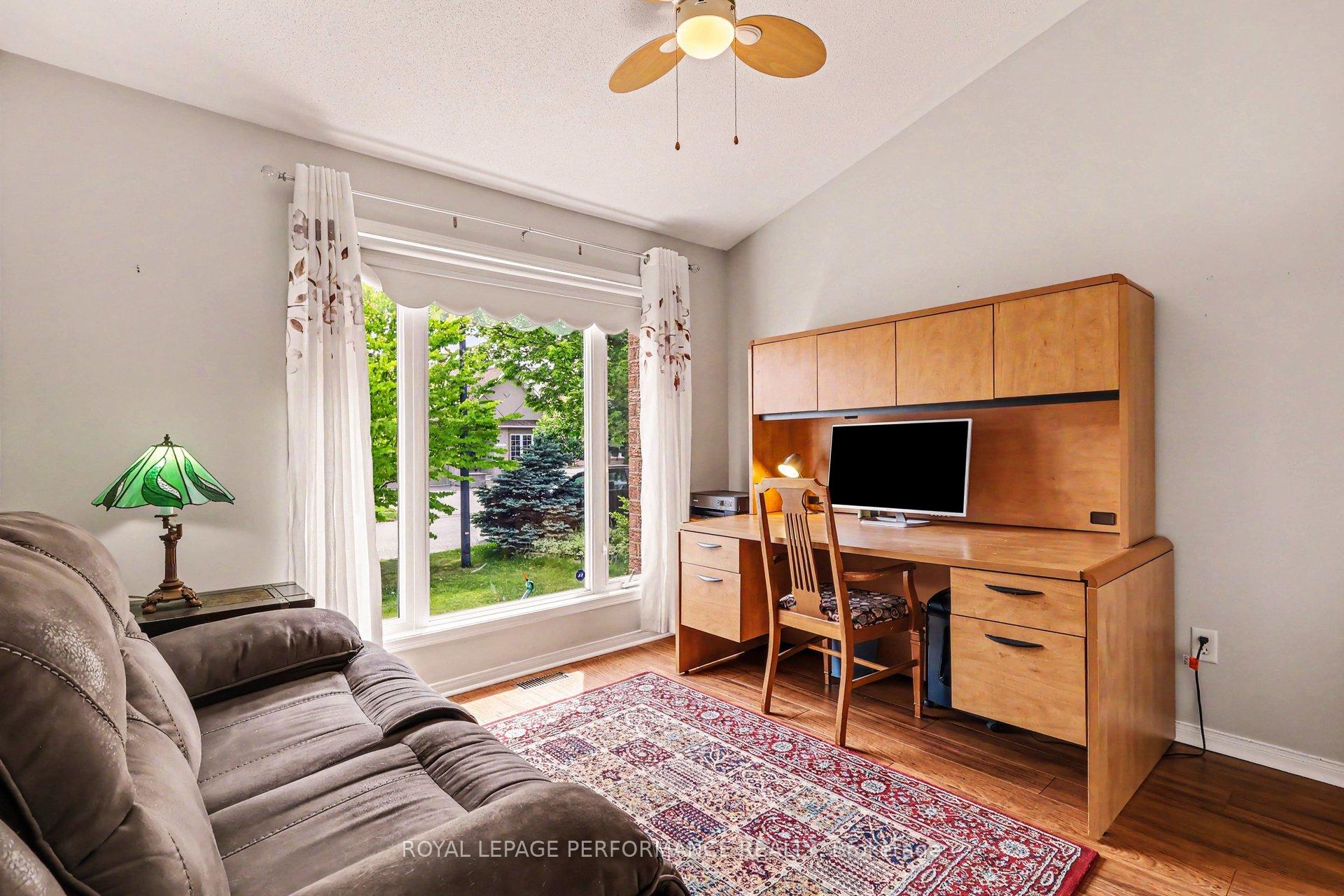 2110 Ricardo Street, Orleans - Cumberland and Area — photo 4 of 5