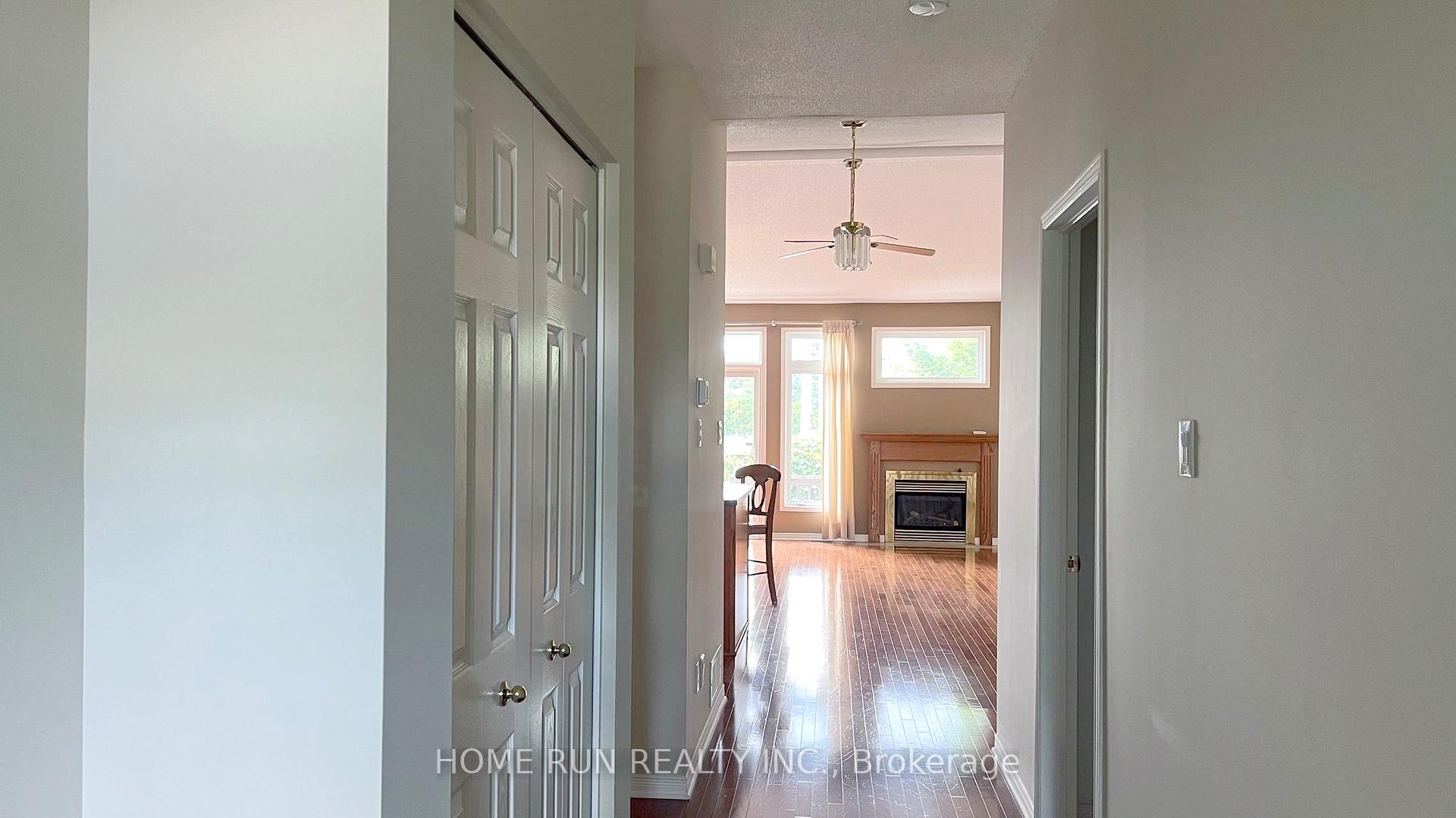 302 Wisteria Crescent, Hunt Club - Windsor Park Village and Area — photo 5 of 5