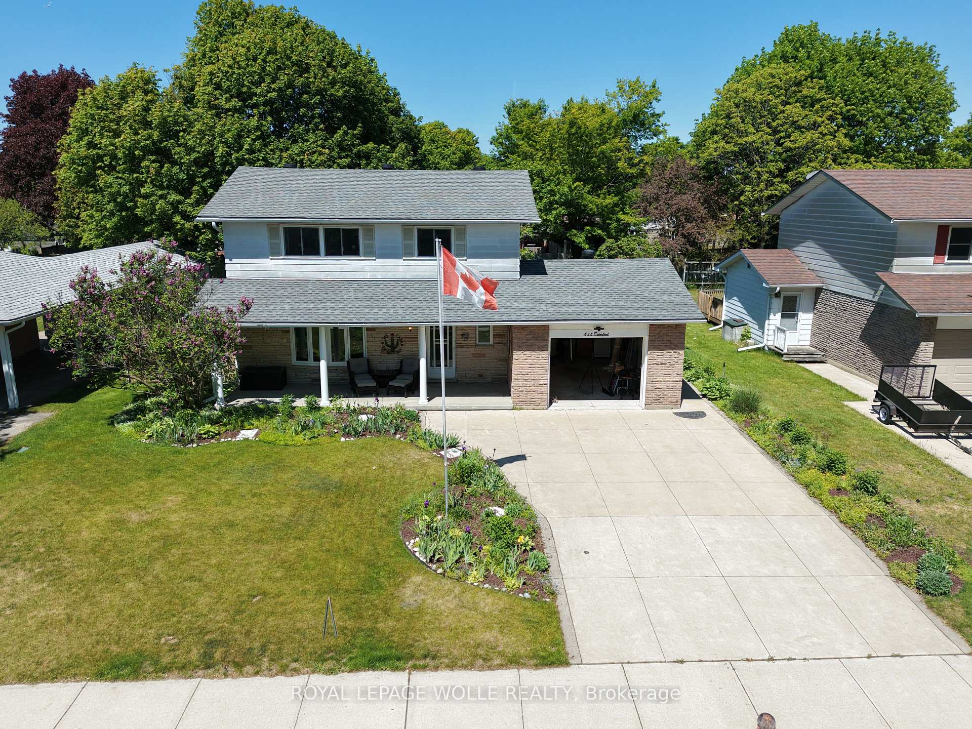 353 Crawford Street, Saugeen Shores — photo 2 of 5