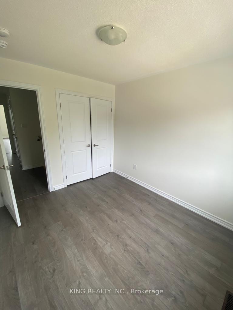 120 Winters Way, Shelburne — photo 5 of 5