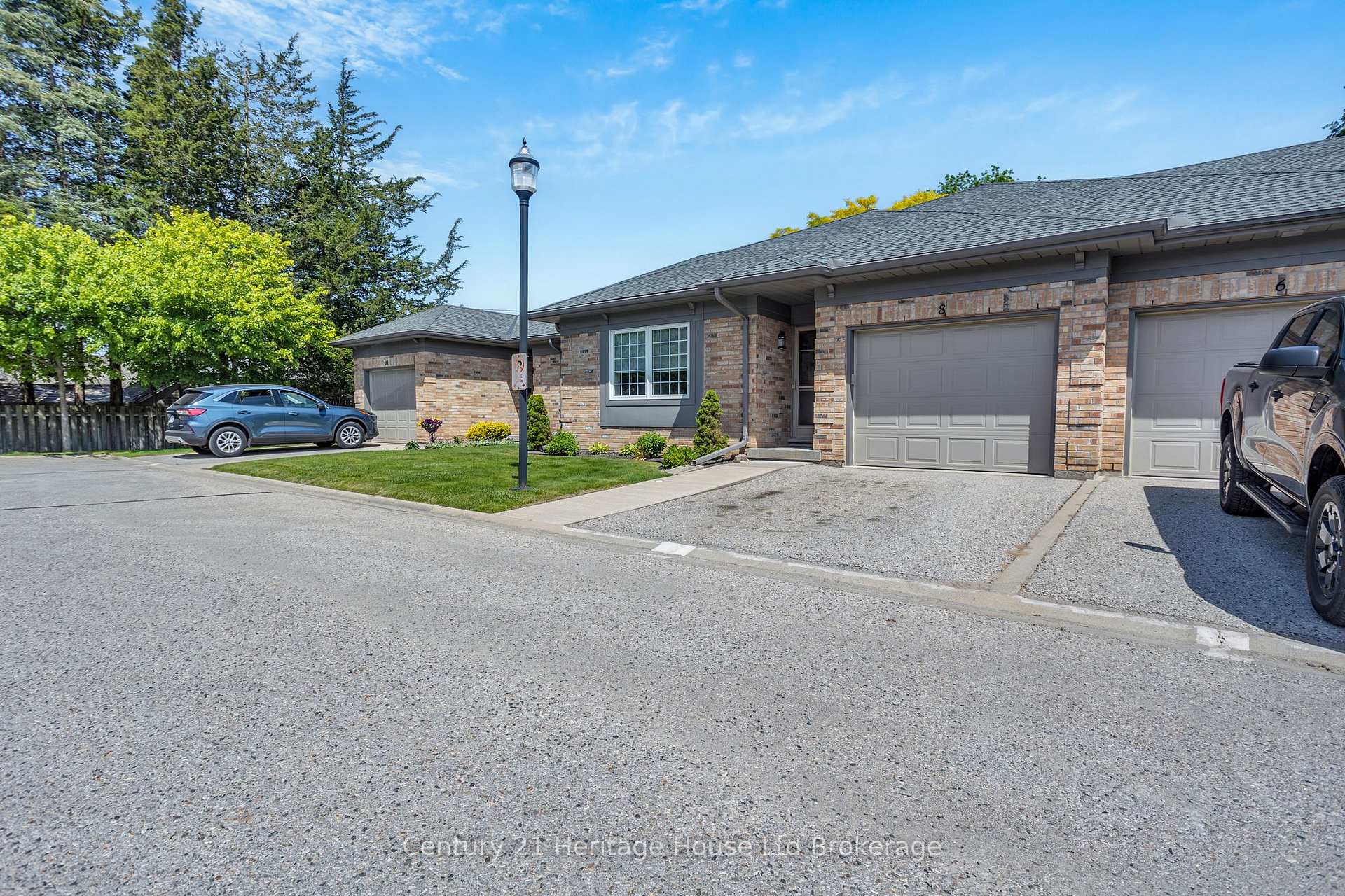 105 King Street 8, Tillsonburg — photo 3 of 5