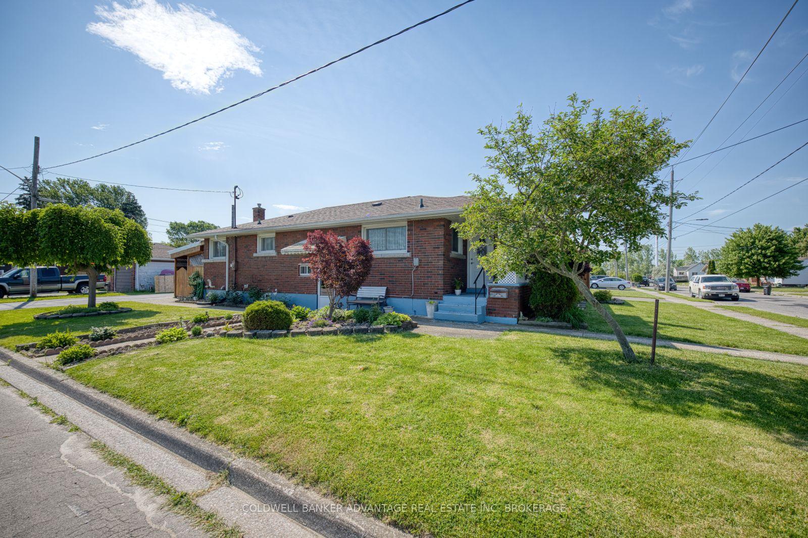 813 Harriet Street, Welland — photo 4 of 5