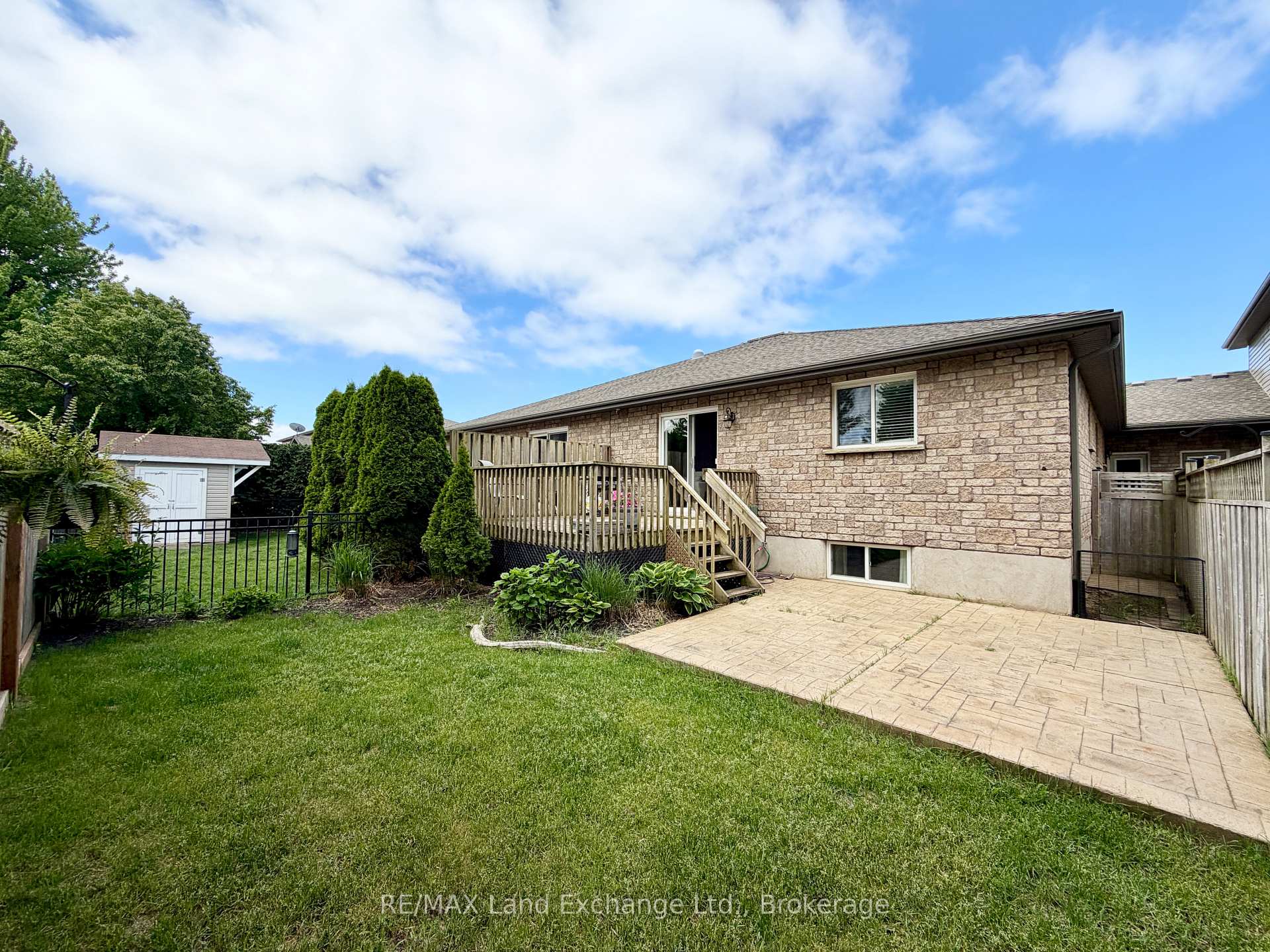 219 Stickel Street, Saugeen Shores — photo 2 of 5