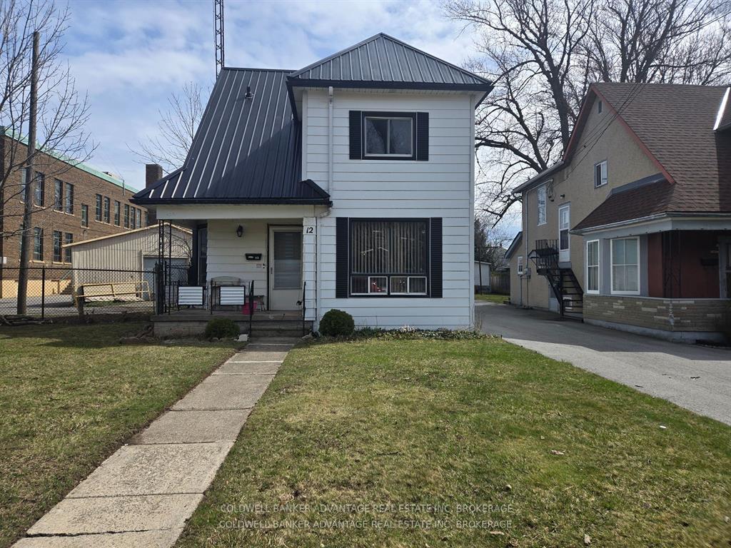 12 EMPIRE Street, Welland, ON L3B 2L2 — Welland, Ontario