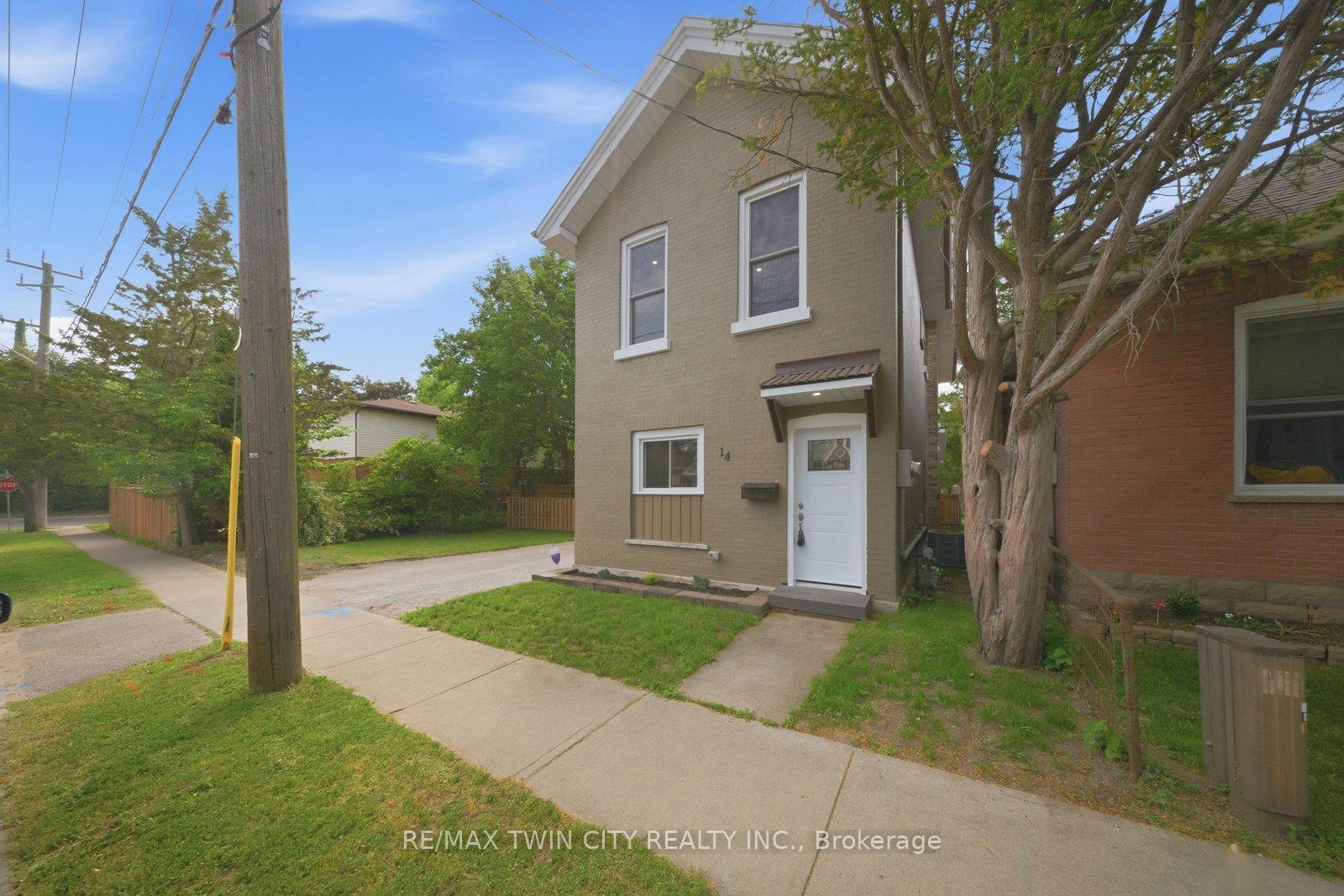 14 W Bond Street W, Brantford — photo 3 of 5