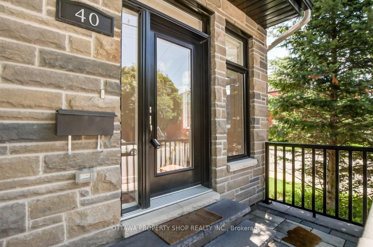 40 Fifth Avenue, Glebe - Ottawa East and Area — photo 3 of 5