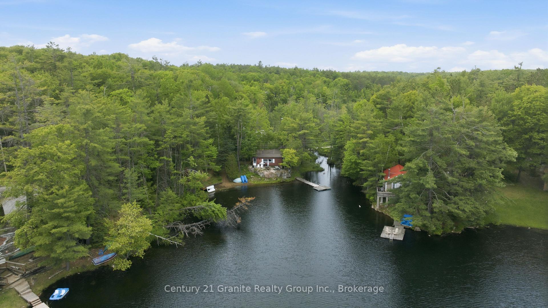 1427 Spar Lake Road, Minden Hills — photo 2 of 5