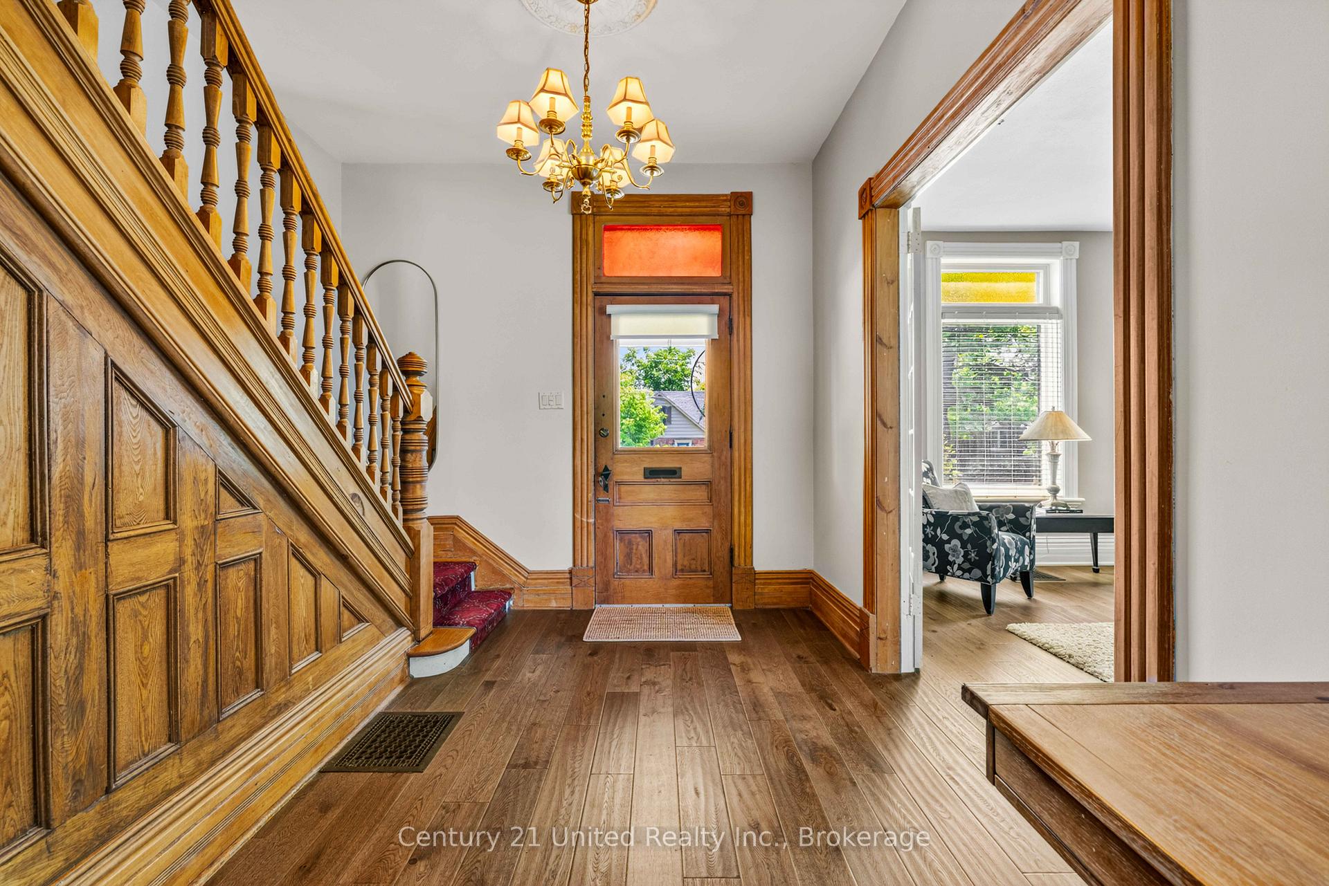 186 Aberdeen Avenue, Peterborough — photo 4 of 5