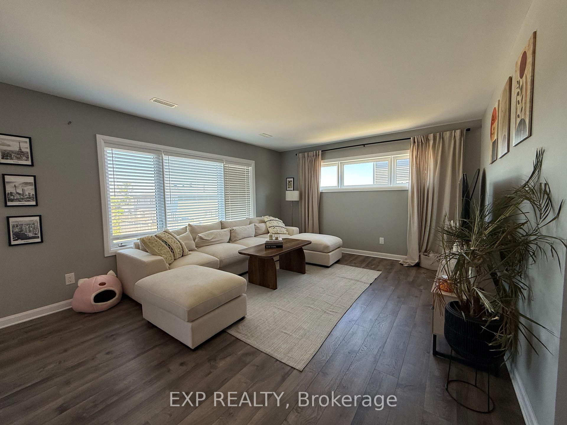 512 Decoeur Drive B, Orleans - Cumberland and Area — photo 4 of 5