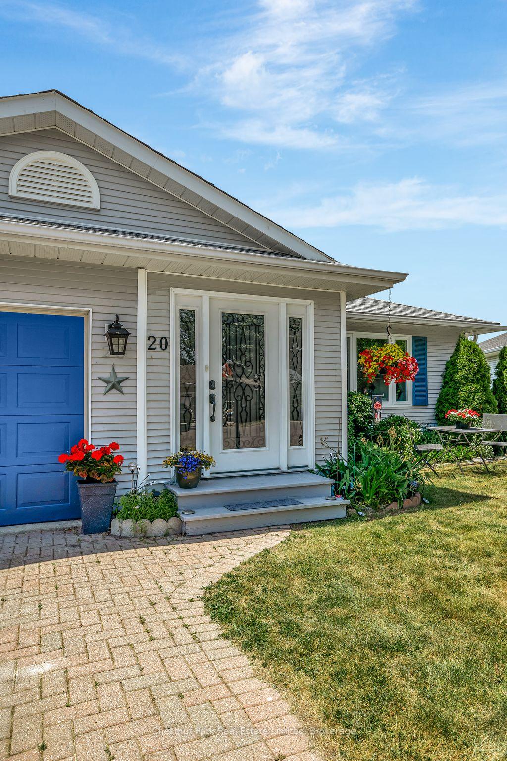 20 Monroe Court, Prince Edward County — photo 4 of 5