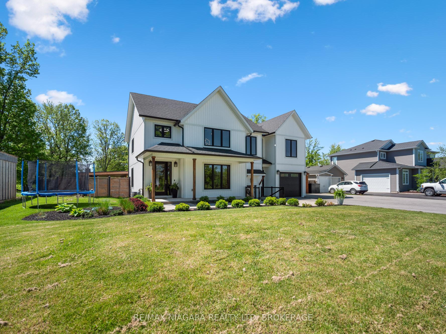 1623 Bertie Street, Fort Erie, ON L2A 5M4 — Fort Erie, Ontario